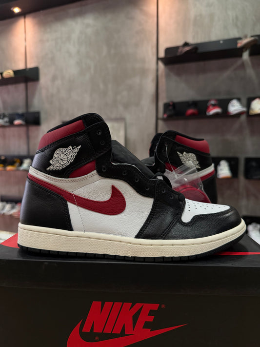 JORDAN 1 HIGH GYM RED