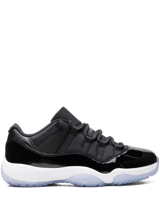 JORDAN 11 LOW SPACE JAM