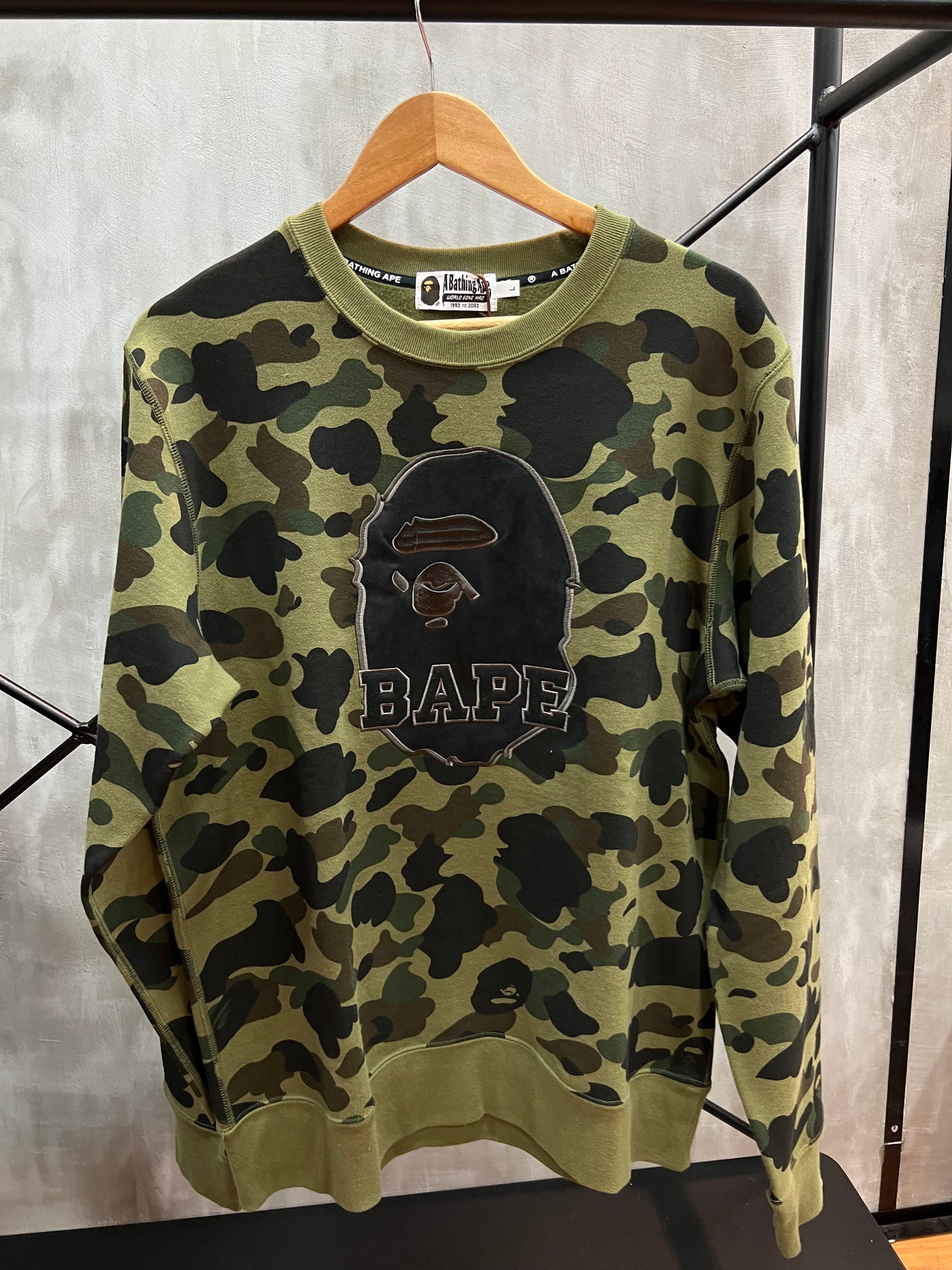 BAPE CREWNECK CAMO