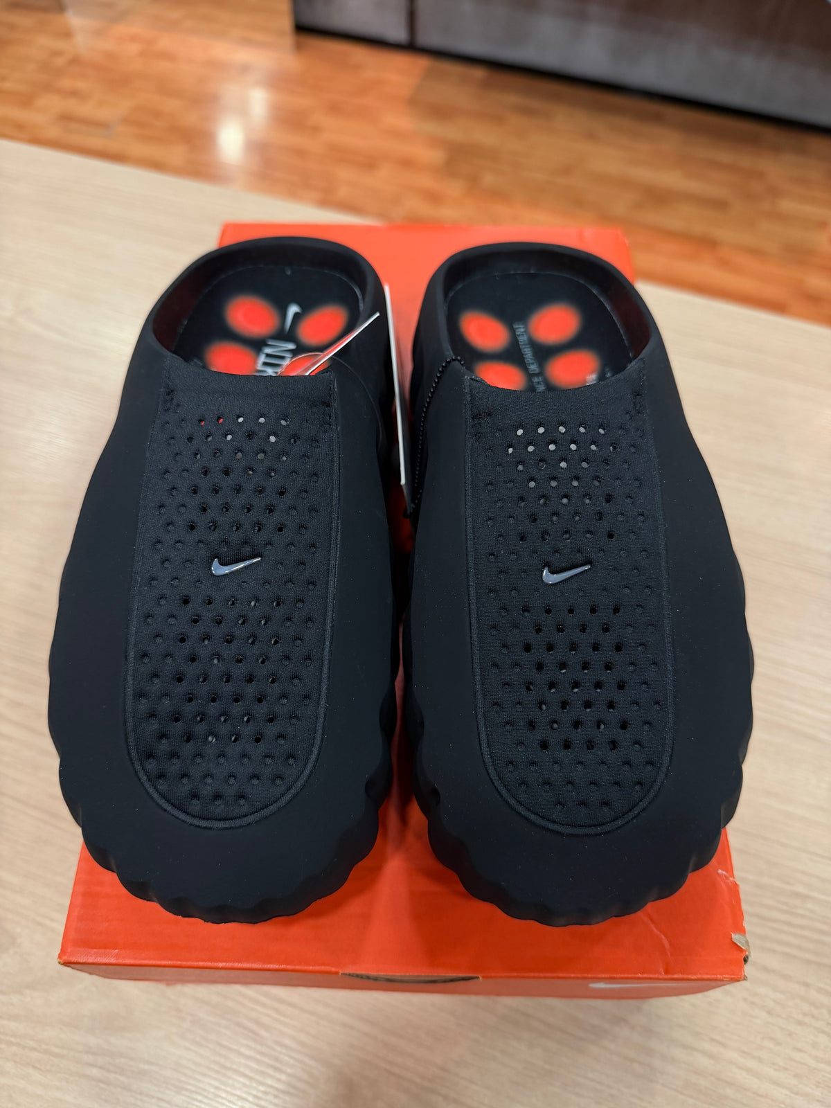 NIKE MIND 001 BLACK