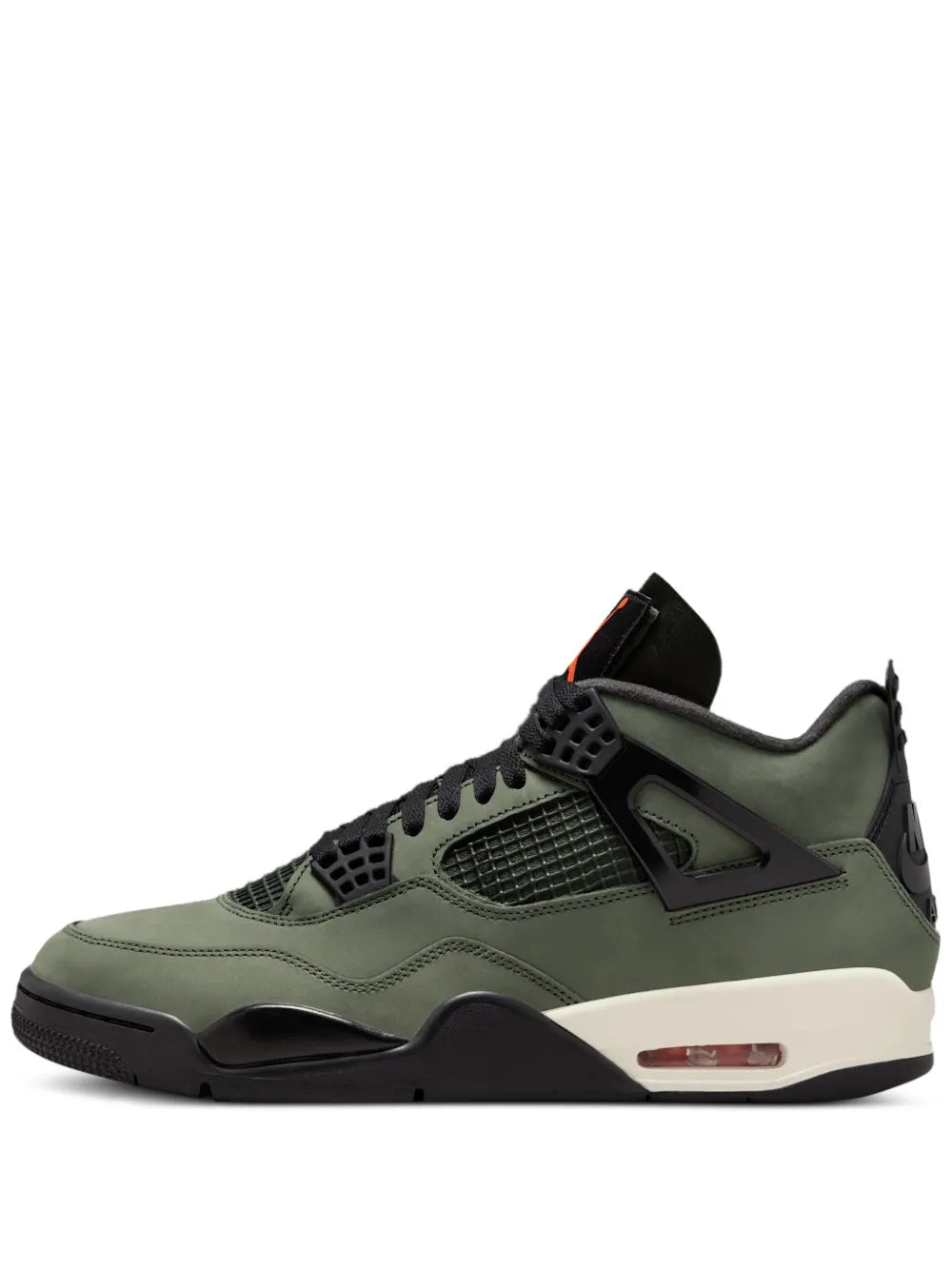 JORDAN 4 x UNDEFEATED