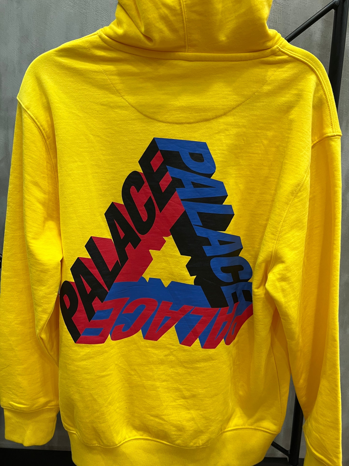 HOODIE PALACE AMARILLO