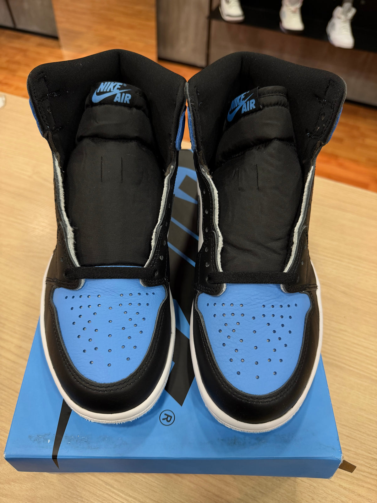 JORDAN 1 HIGH UNC TOE