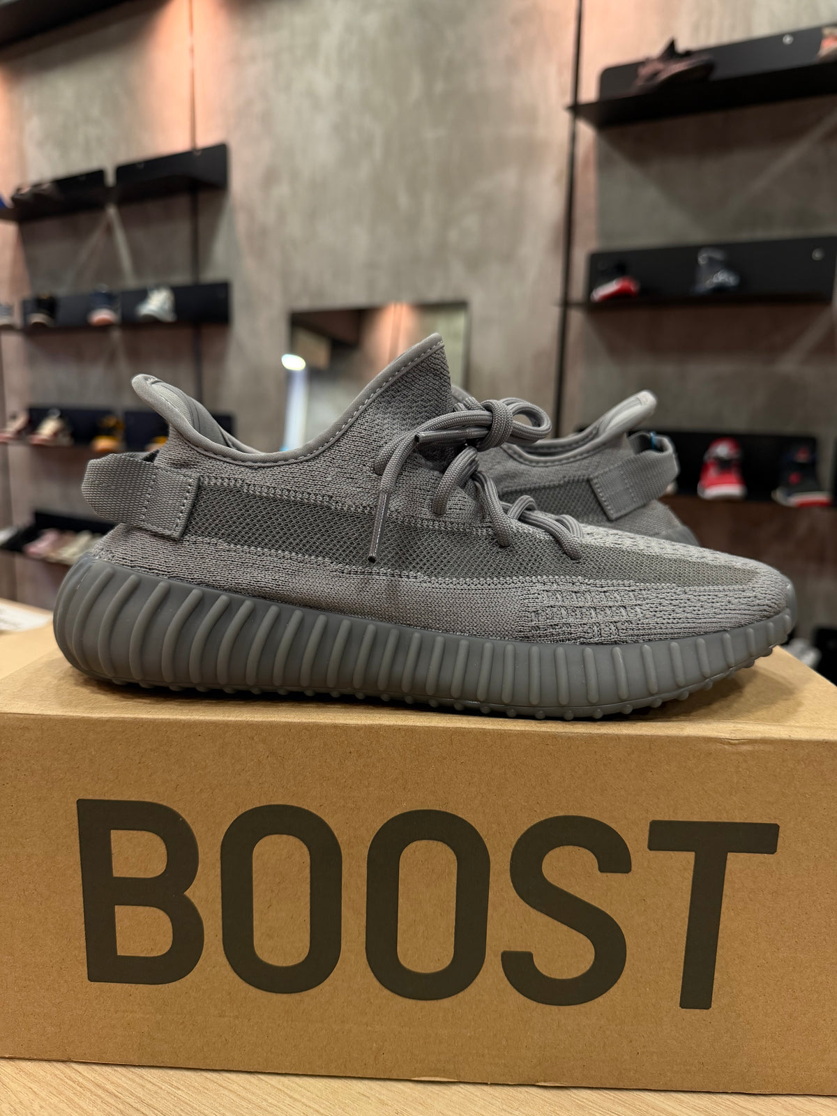 YEEZY 350 V2 STEEL GREY