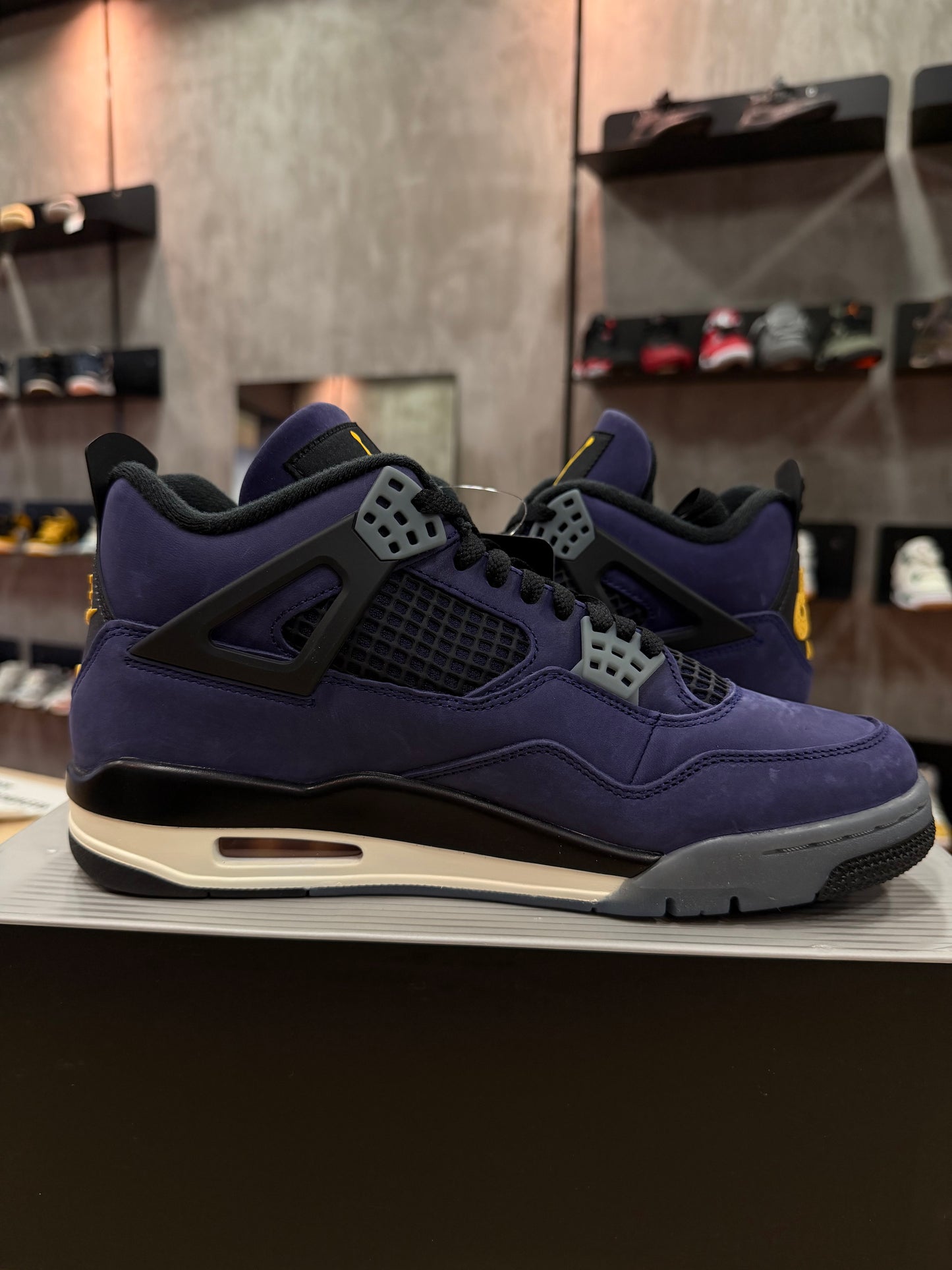 JORDAN 4 LAKERS