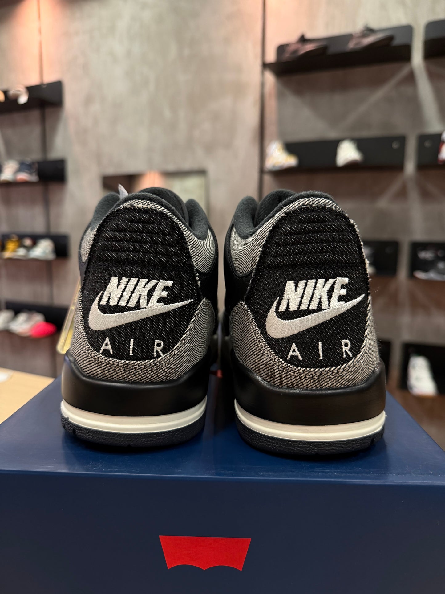 JORDAN 3 x LEVIS BLACK DENIM
