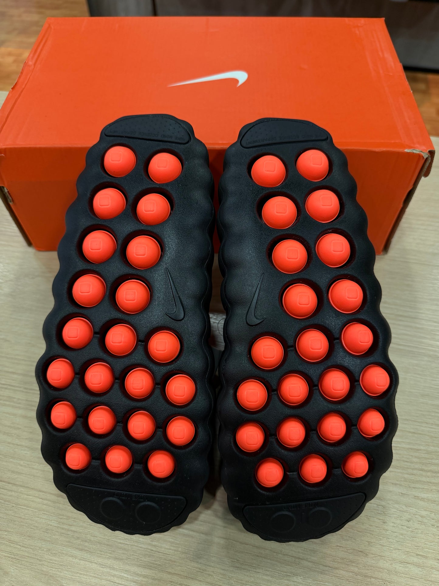 NIKE MIND 001 BLACK