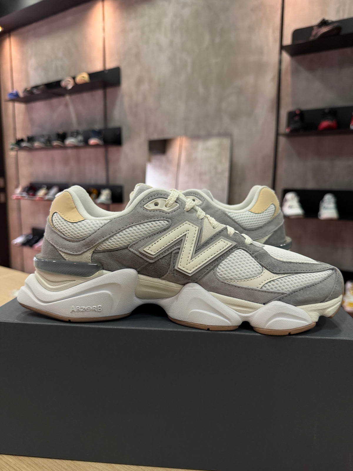 NEW BALANCE 9060 SLATE GREY CALCIUM