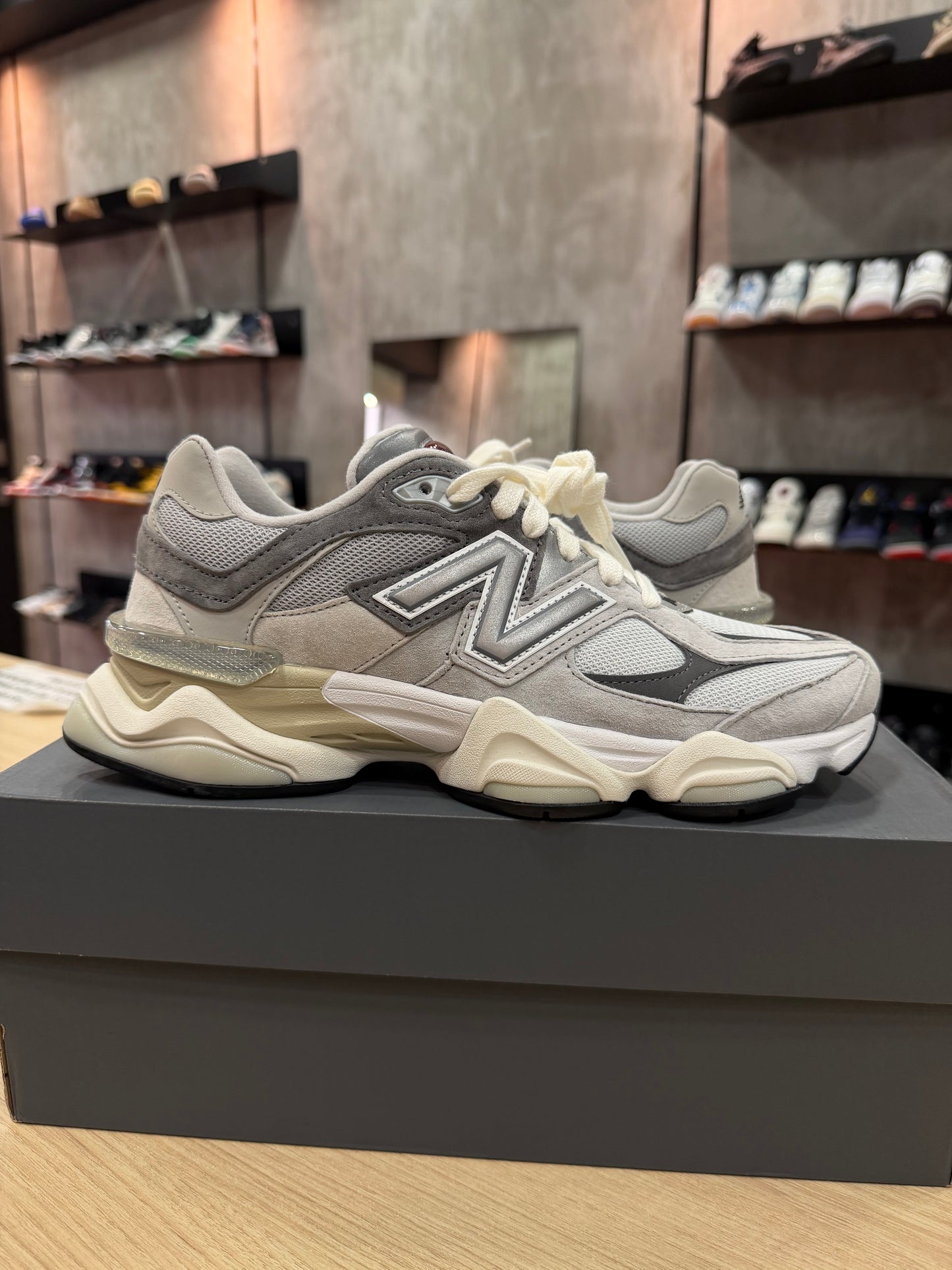 NEW BALANCE 9060 RAINCLOUD