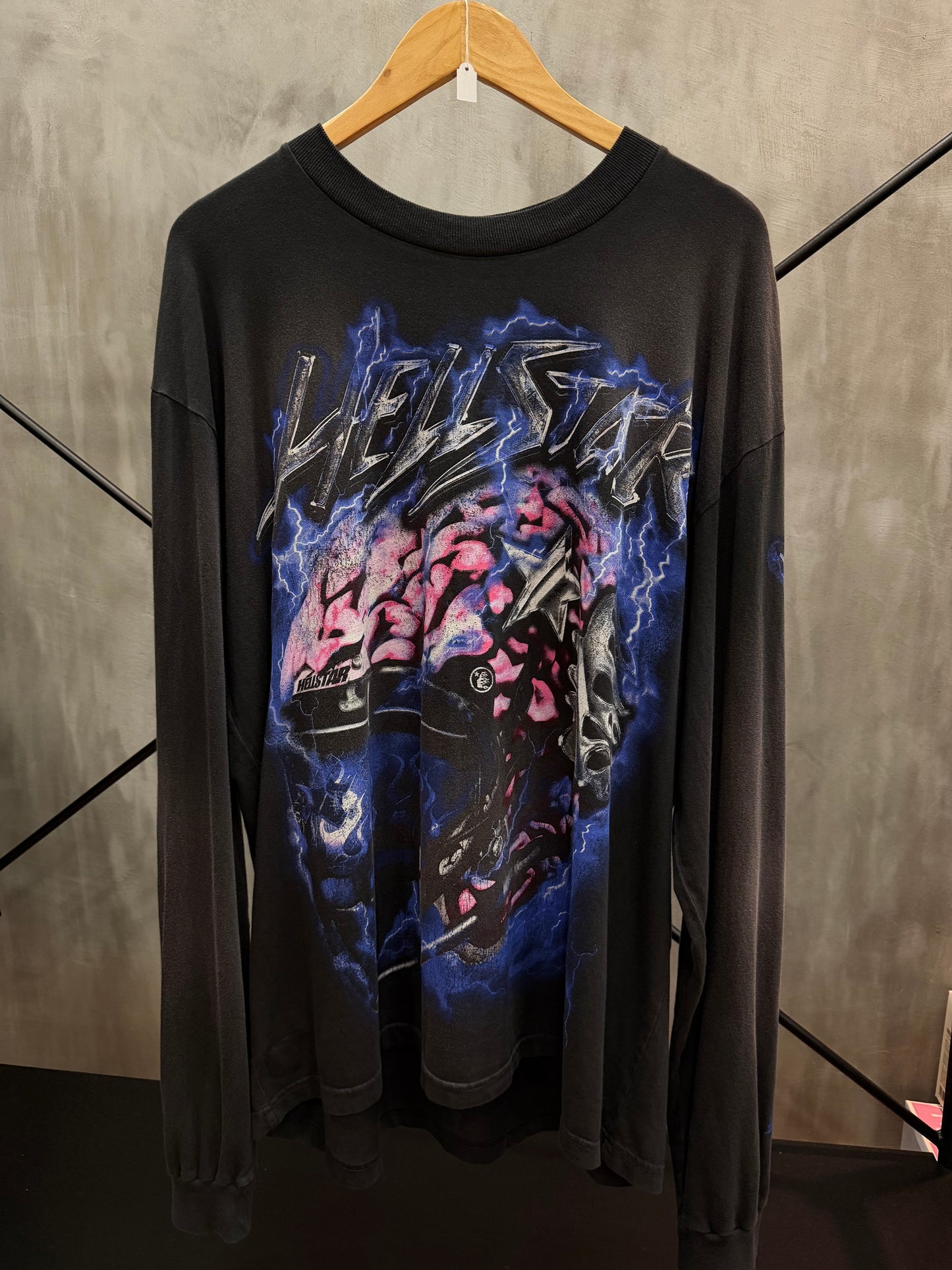HELLSTAR LONGSLEEVE