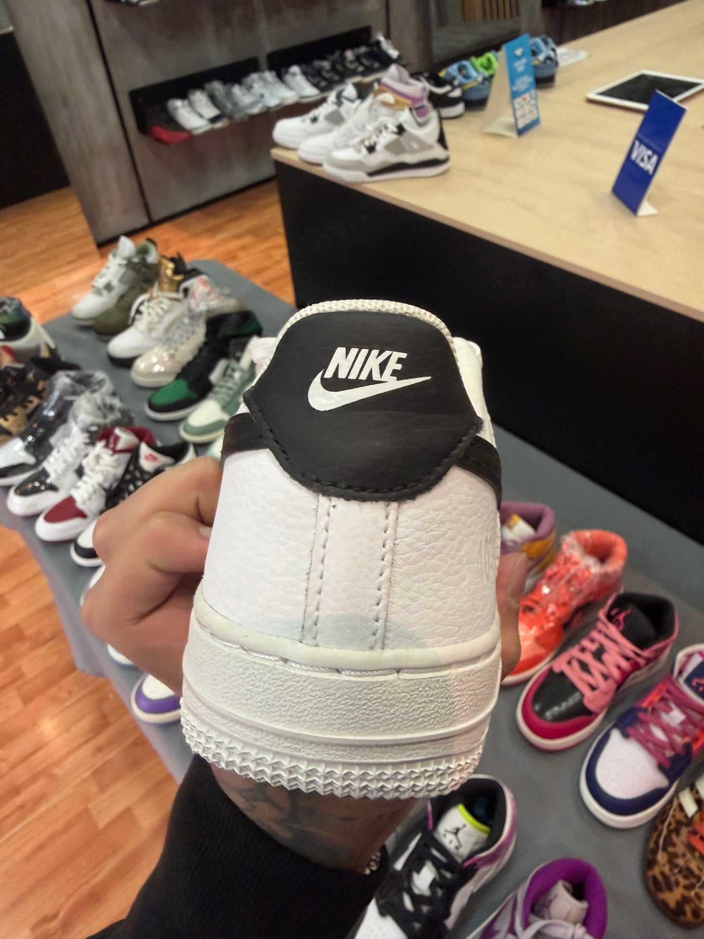 Air Force 1 Low 40th Anniversary White (AMARILLO POR EL TIEMPO)