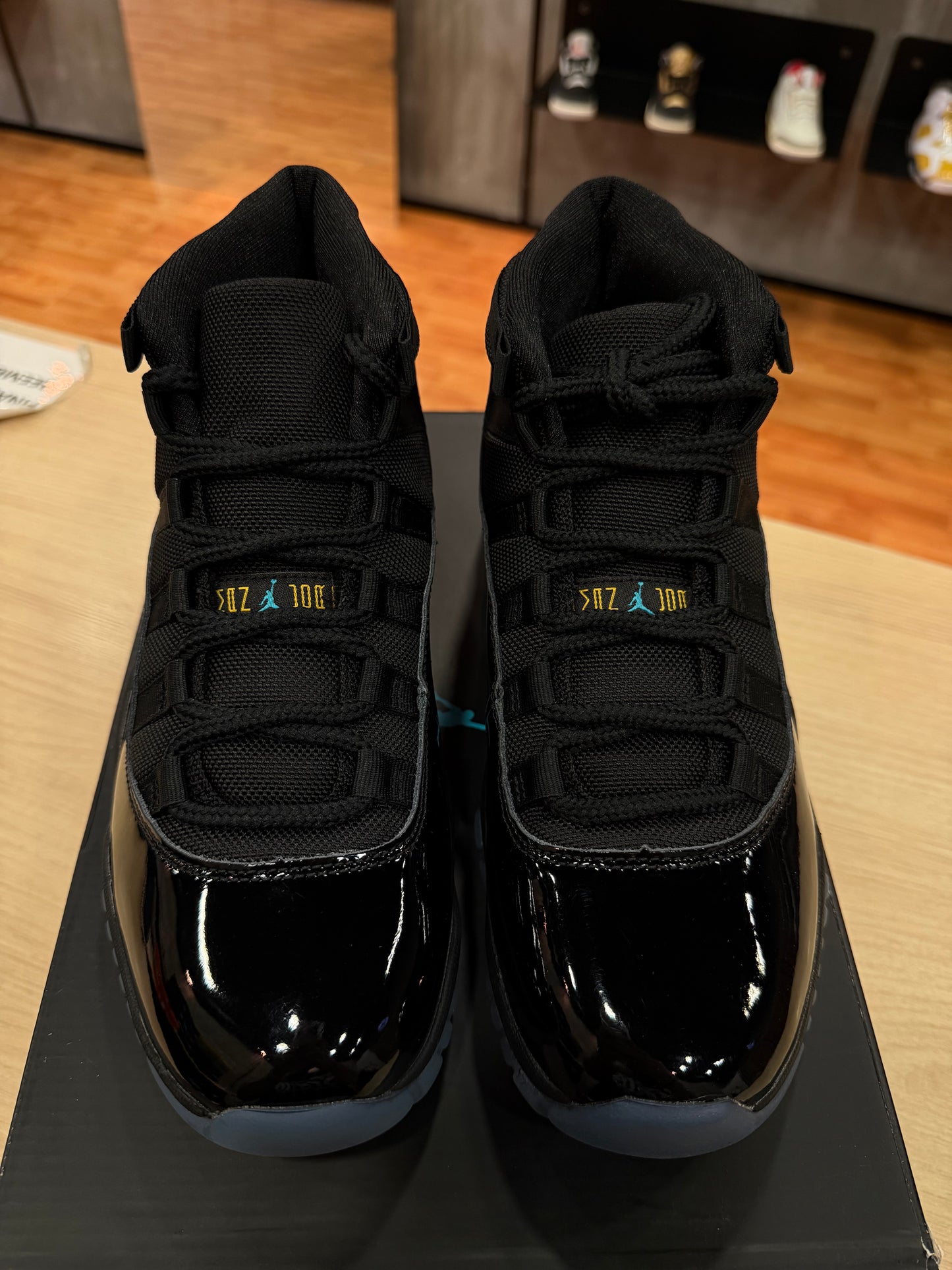 JORDAN 11 GAMMA BLUE