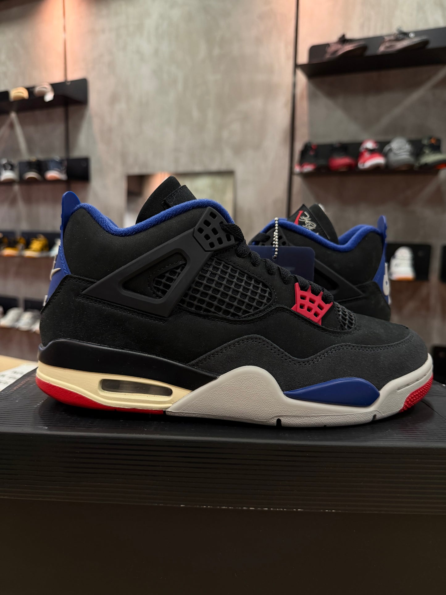 JORDAN 4 RARE AIR