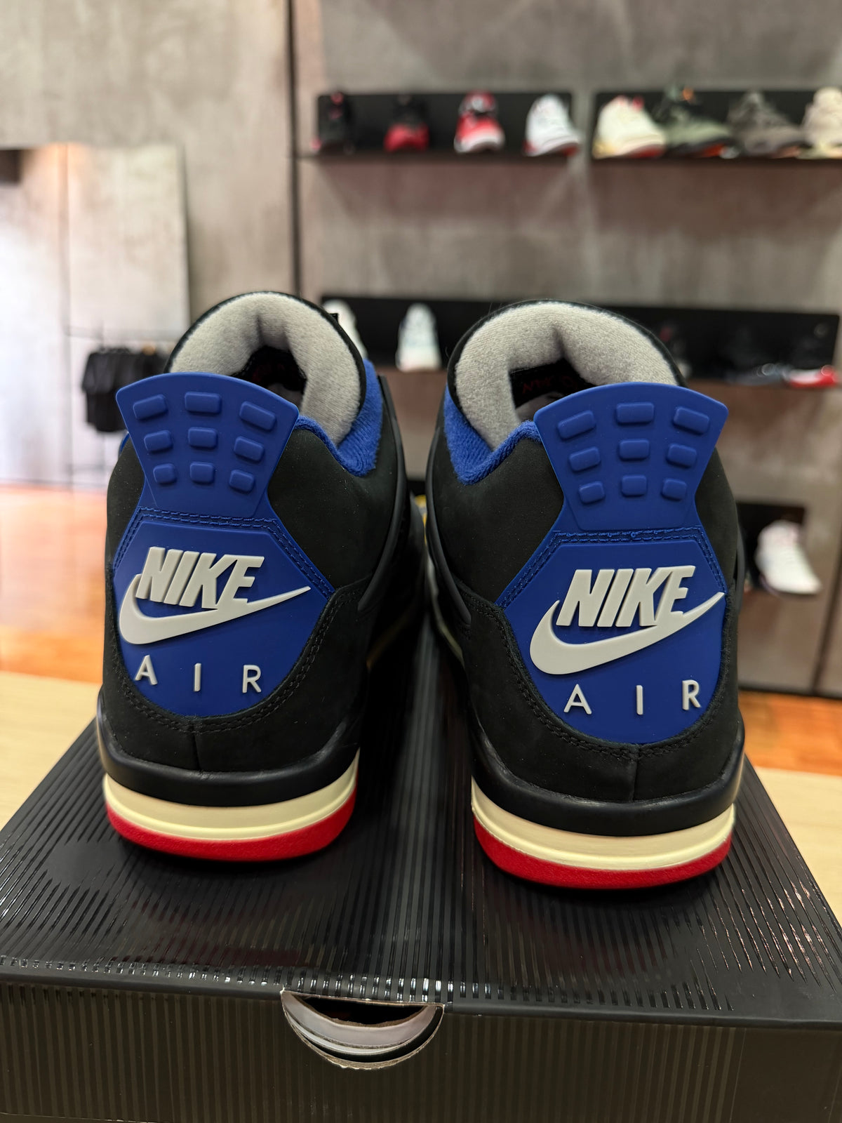 JORDAN 4 RARE AIR