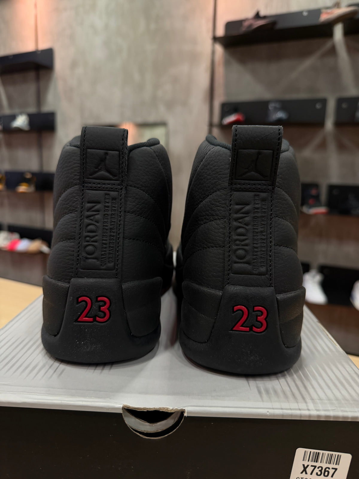 JORDAN 12 BLOODLINE