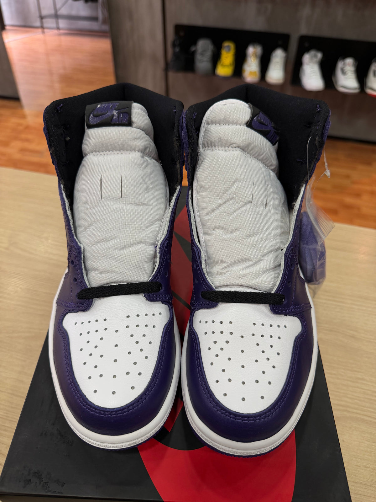 JORDAN 1 HIGH COURT PURPLE