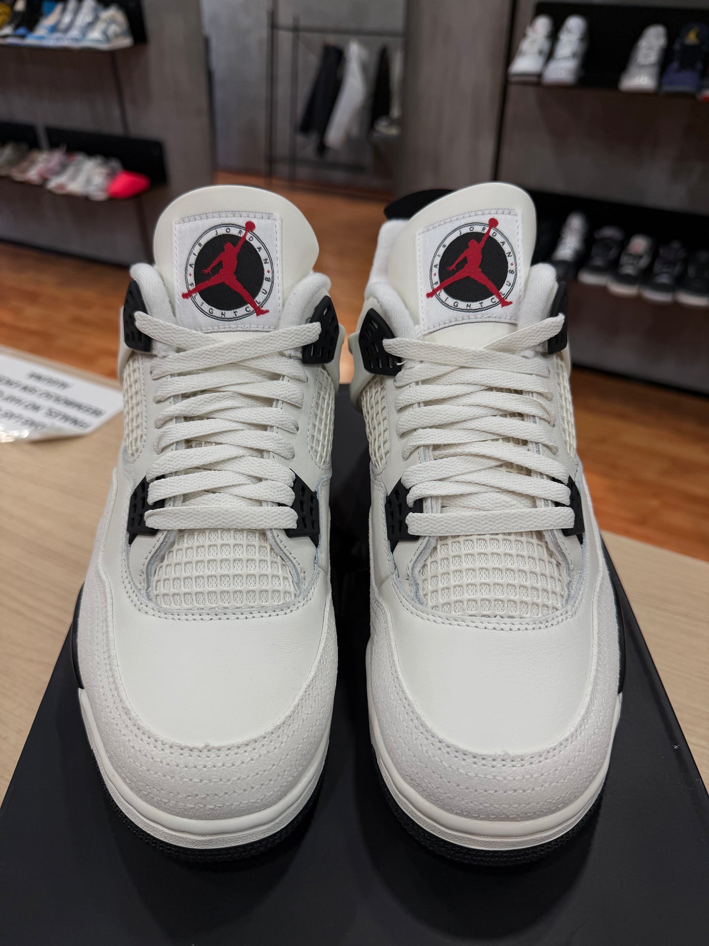 JORDAN 4 FLIGHT CLUB