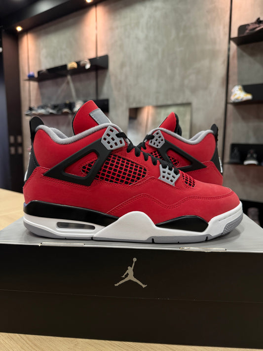 JORDAN 4 TORO BRAVO