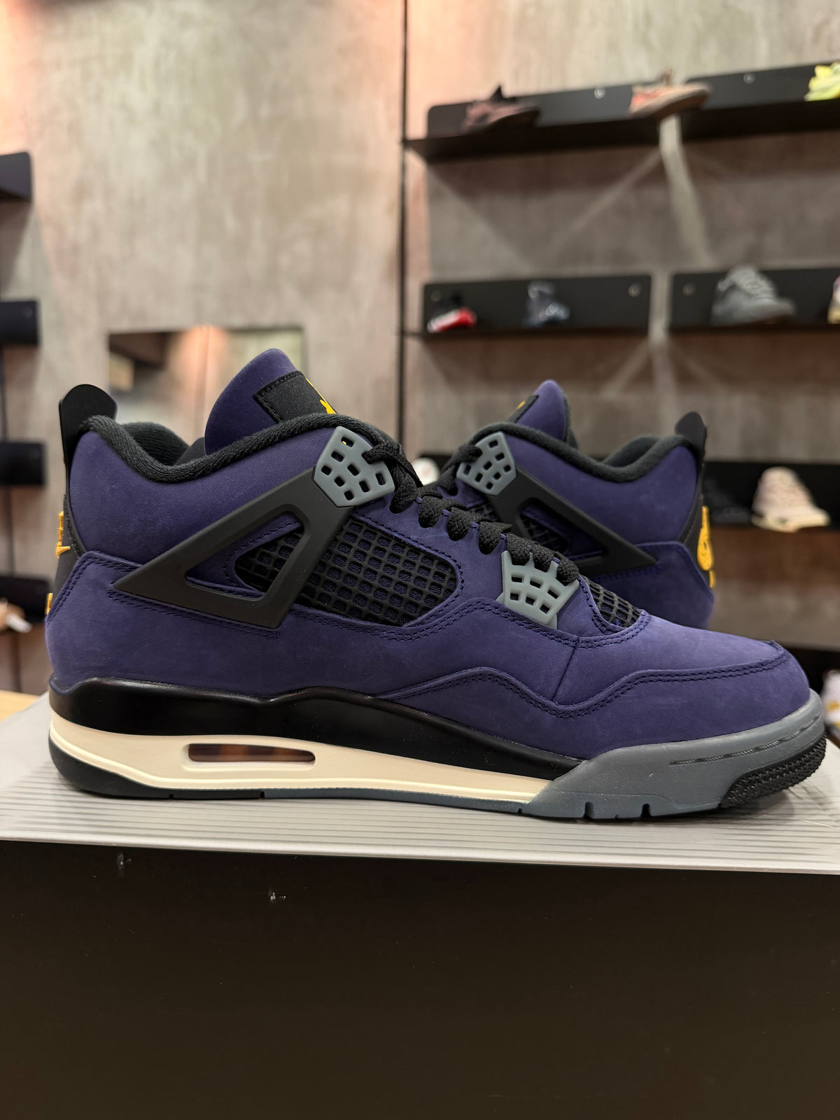 JORDAN 4 LAKERS