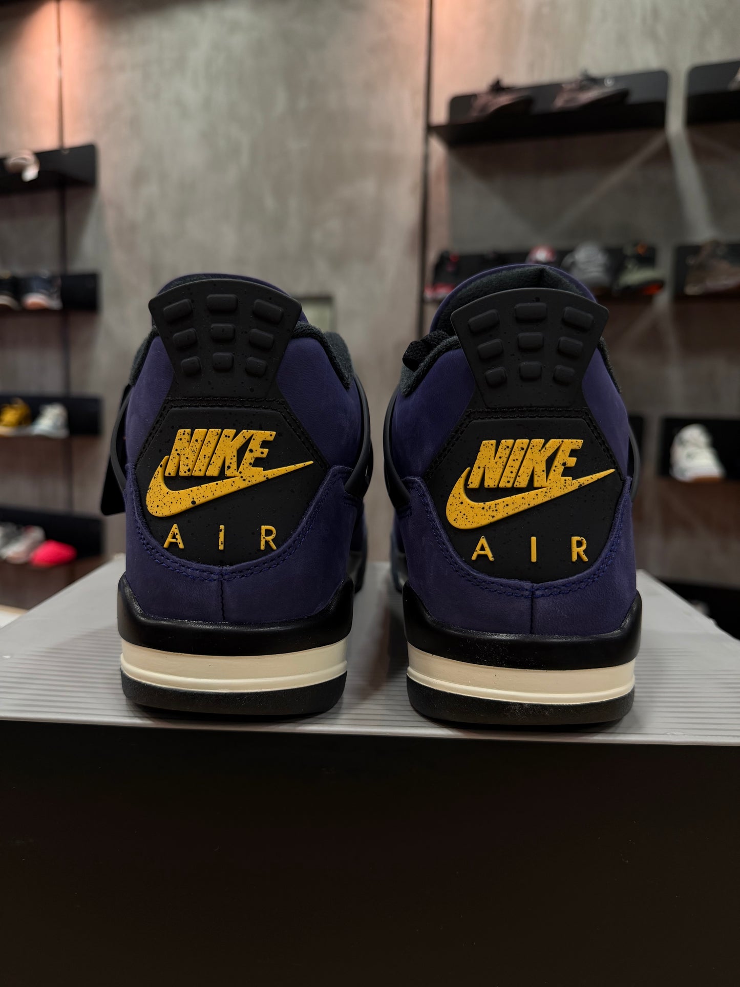 JORDAN 4 LAKERS