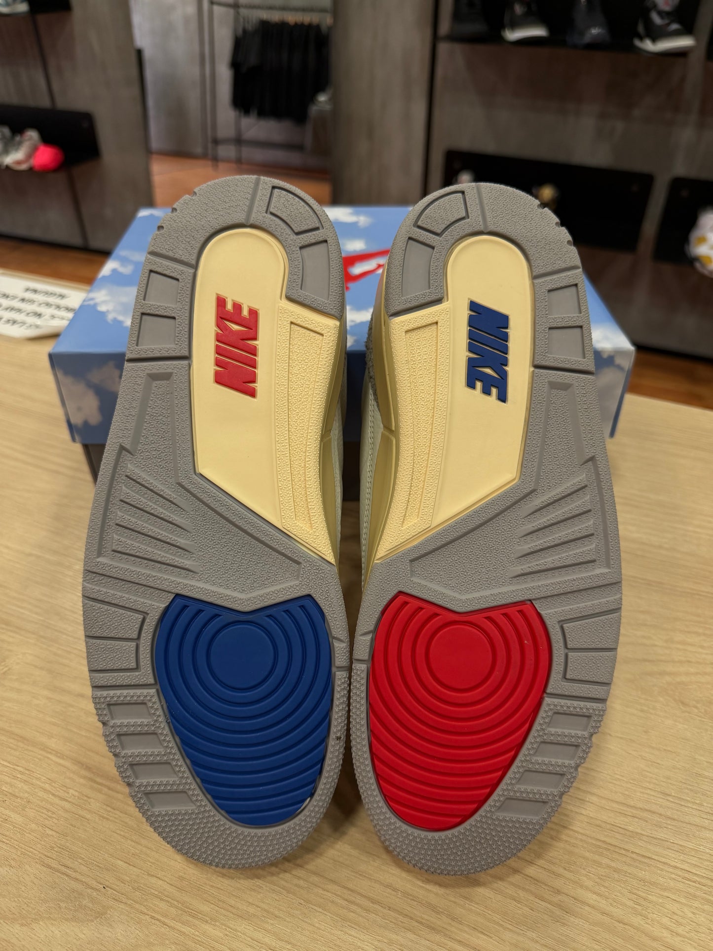 JORDAN 3 SEOUL