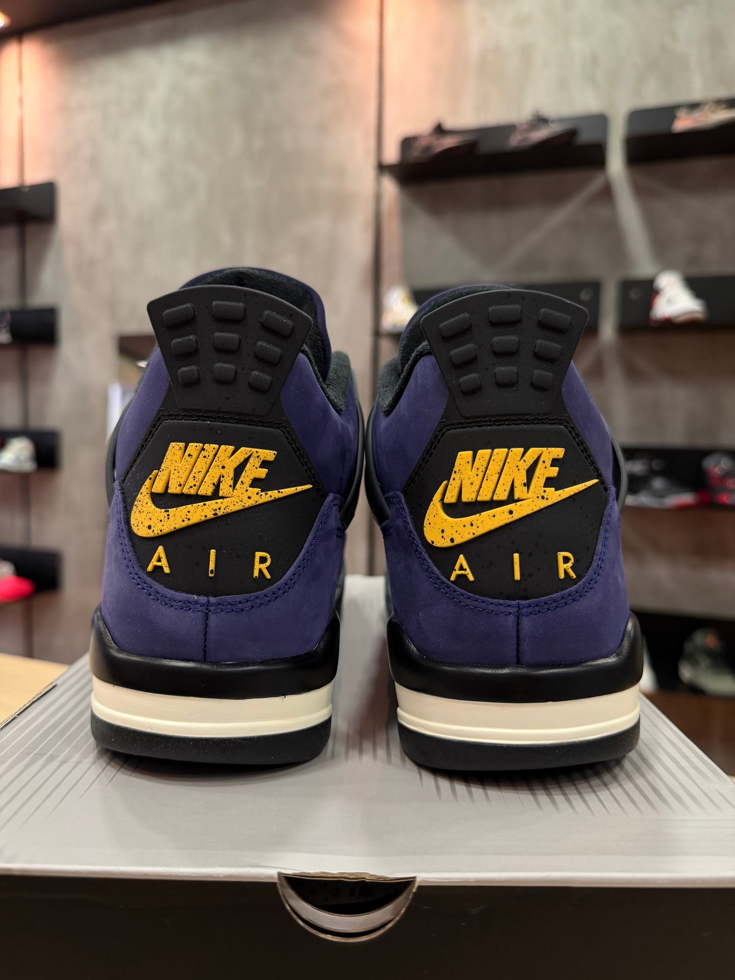 JORDAN 4 IMPERIAL PURPLE