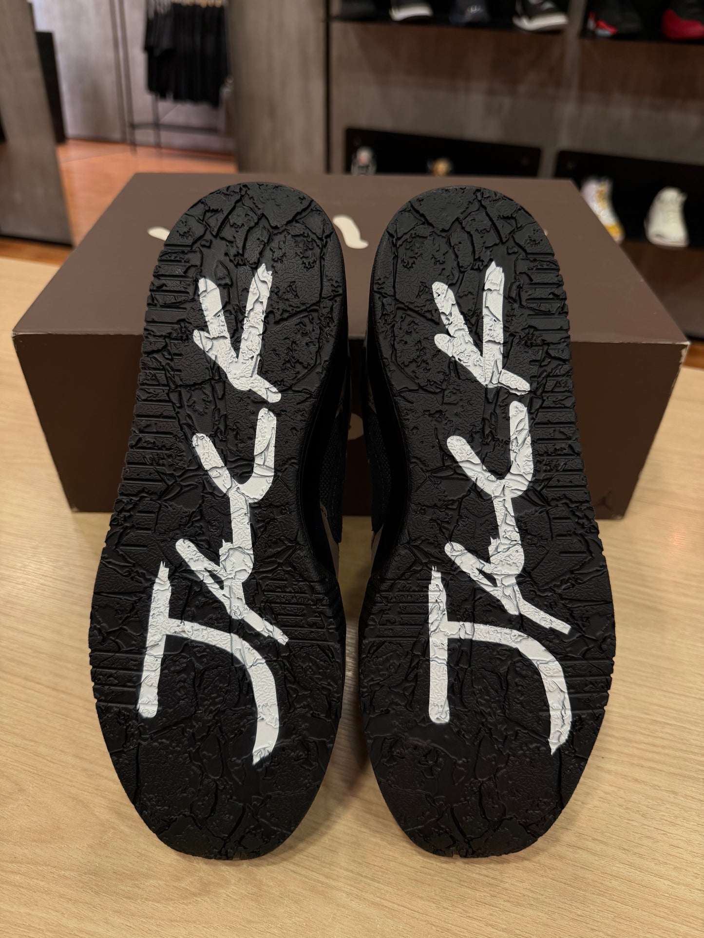 JUMPMAN JACK x TRAVIS SCOTT DARK MOCHA