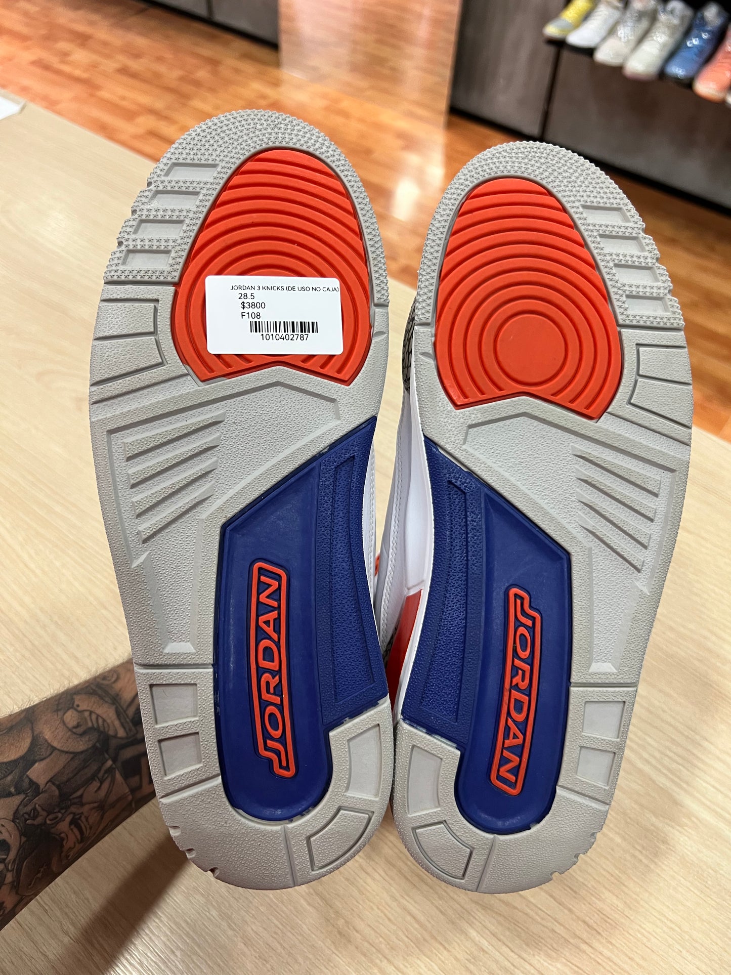 JORDAN 3 KNICKS (DE USO)