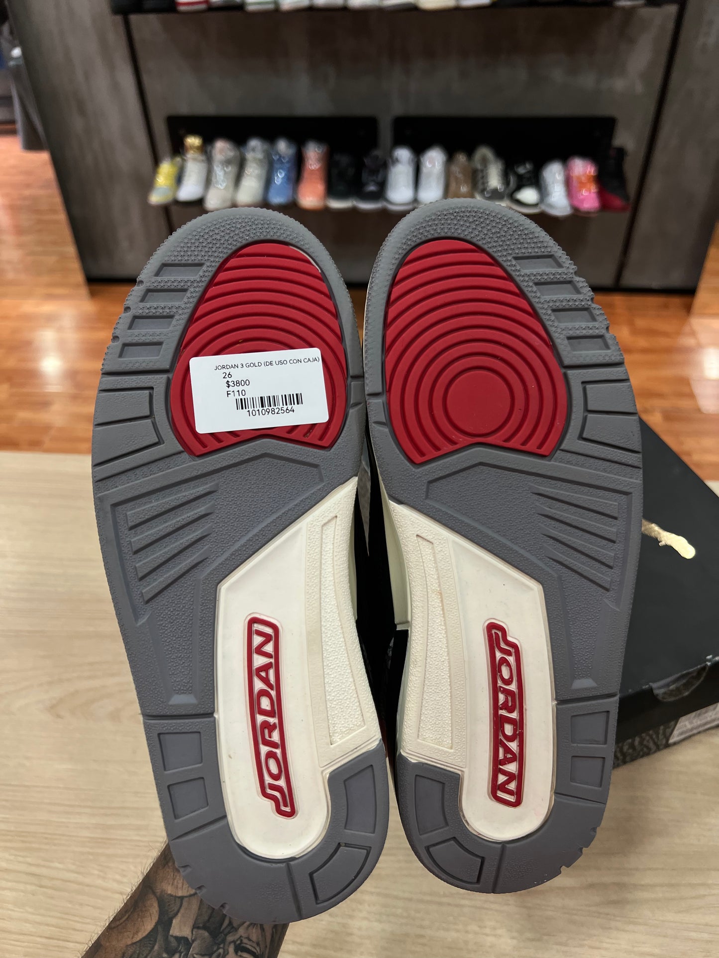 JORDAN 3 GOLD CEMENT (DE USO)