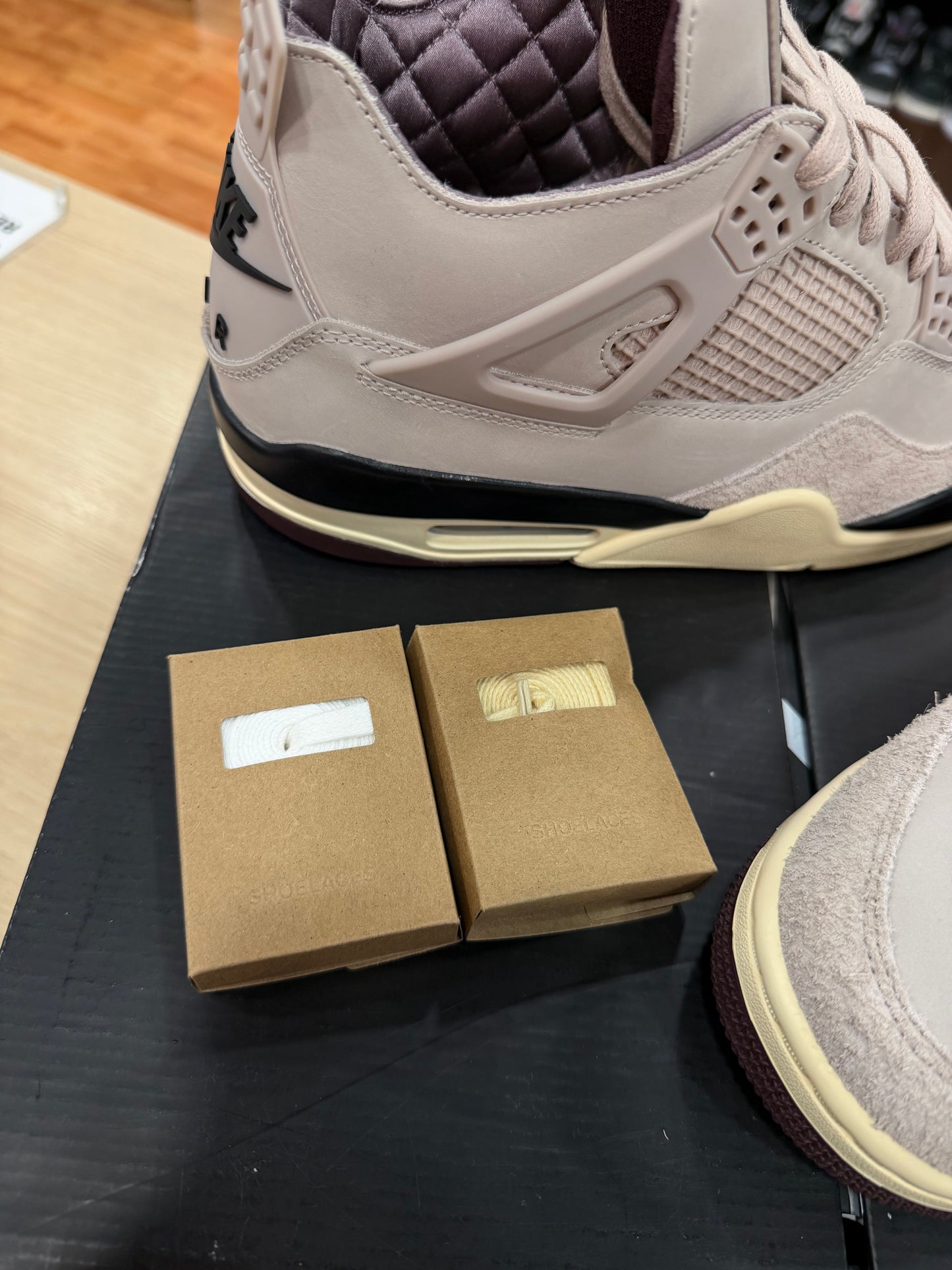 JORDAN 4 A MA MANIERE WHILE U WERE SLEEPING