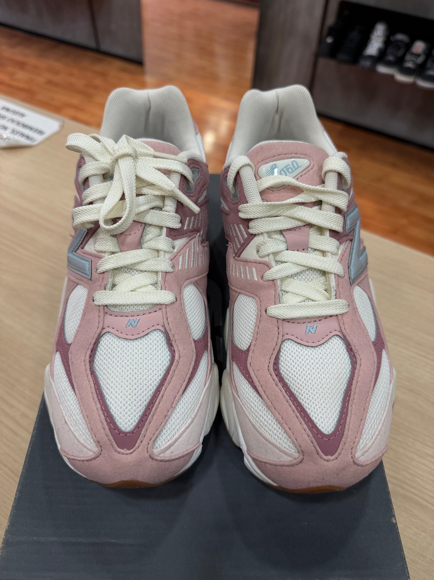 NEW BALANCE 9060 ROSE PINK