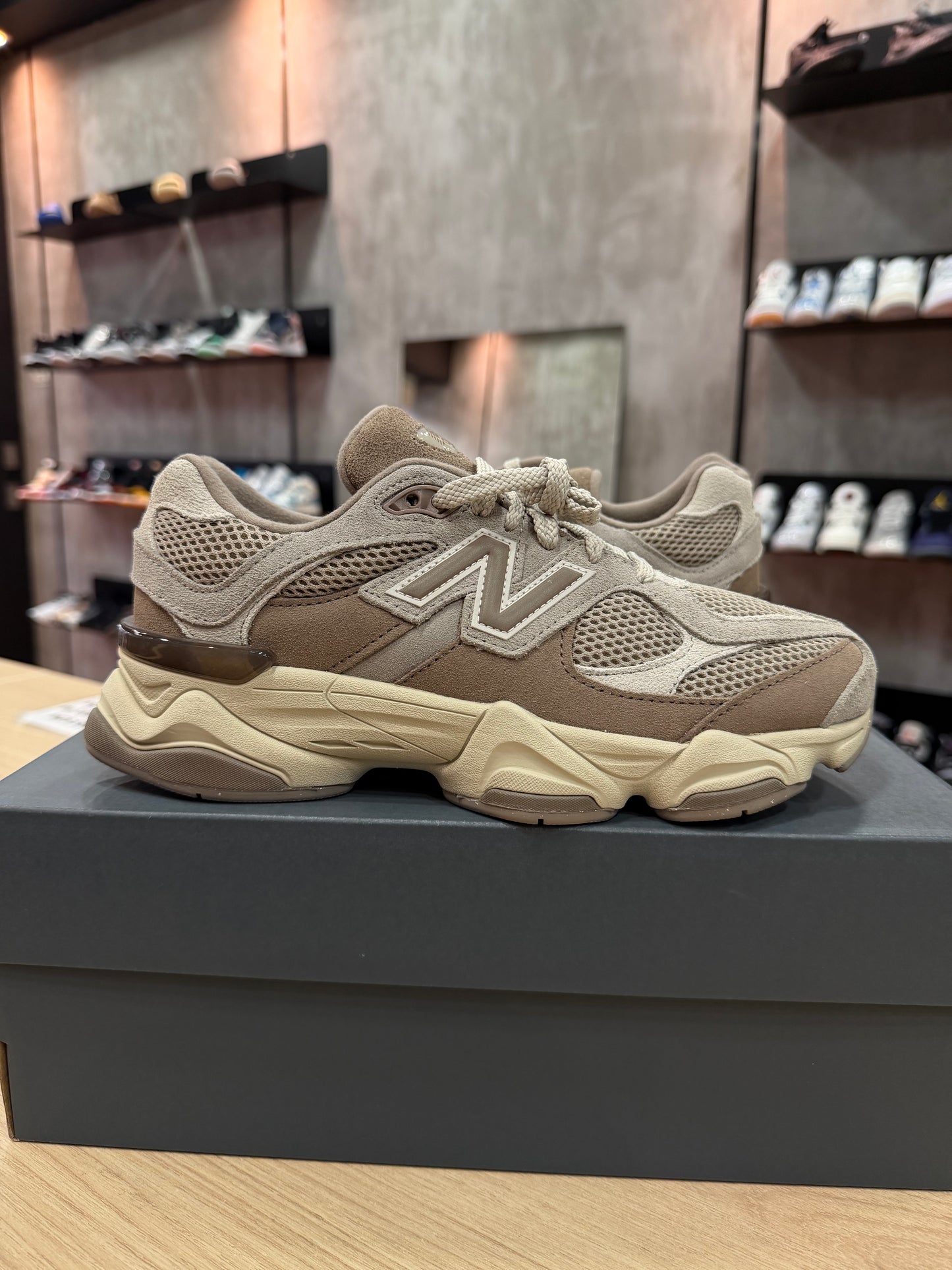 NEW BALANCE 9060 MUSHROOM ARID STONE