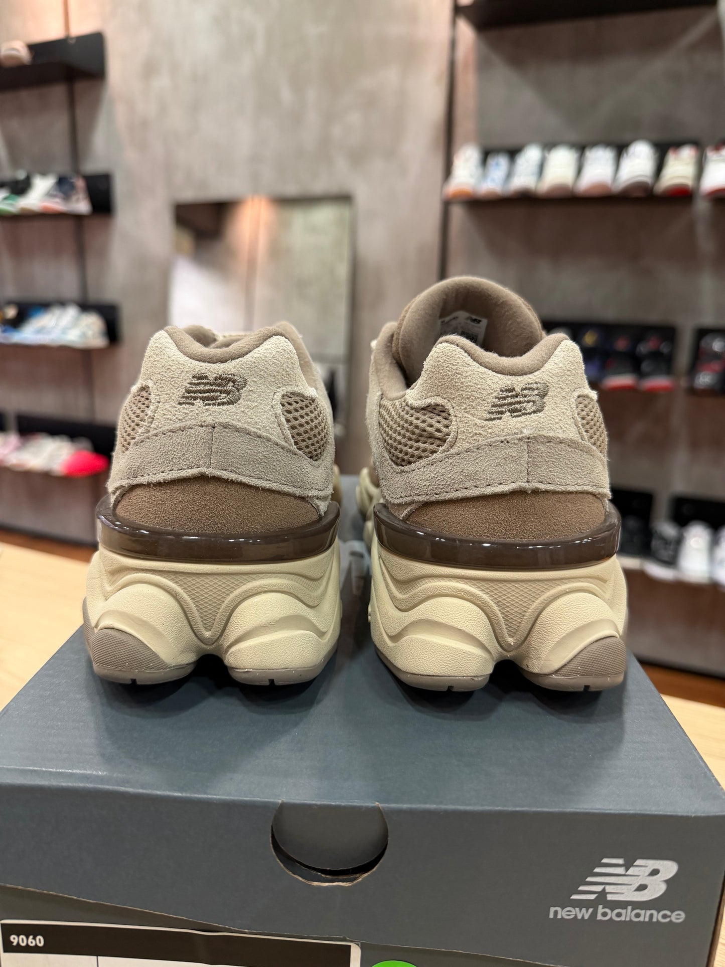 NEW BALANCE 9060 MUSHROOM ARID STONE