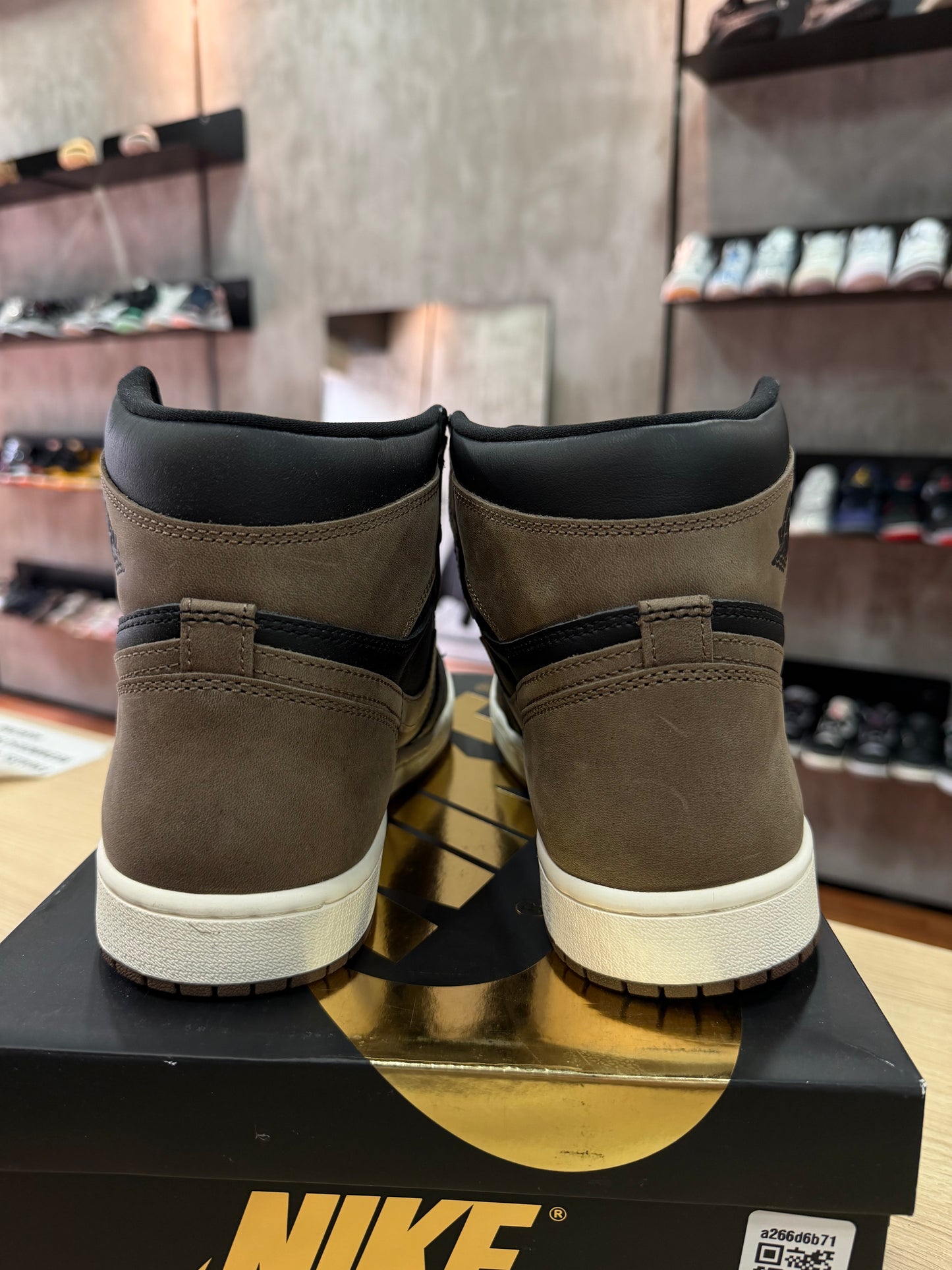 JORDAN 1 HIGH PALOMINO