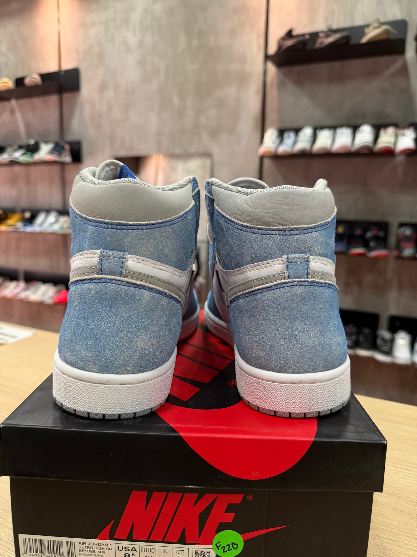 JORDAN 1 HIGH HYPER ROYAL