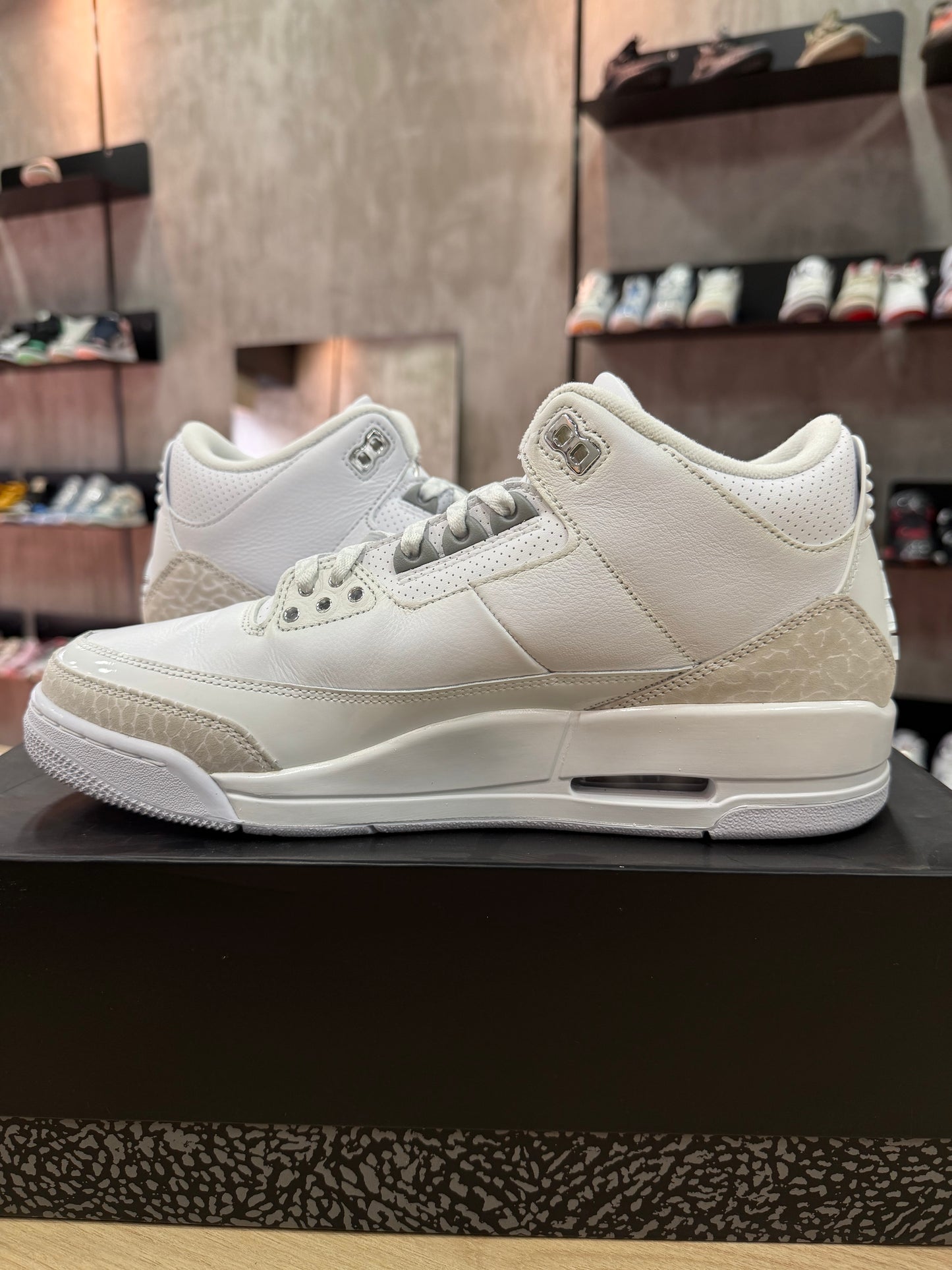 JORDAN 3 PURE MONEY (par derecho oxidado)