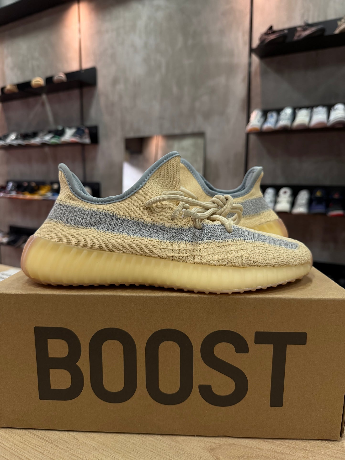 YEEZY 350 V2 LINEN