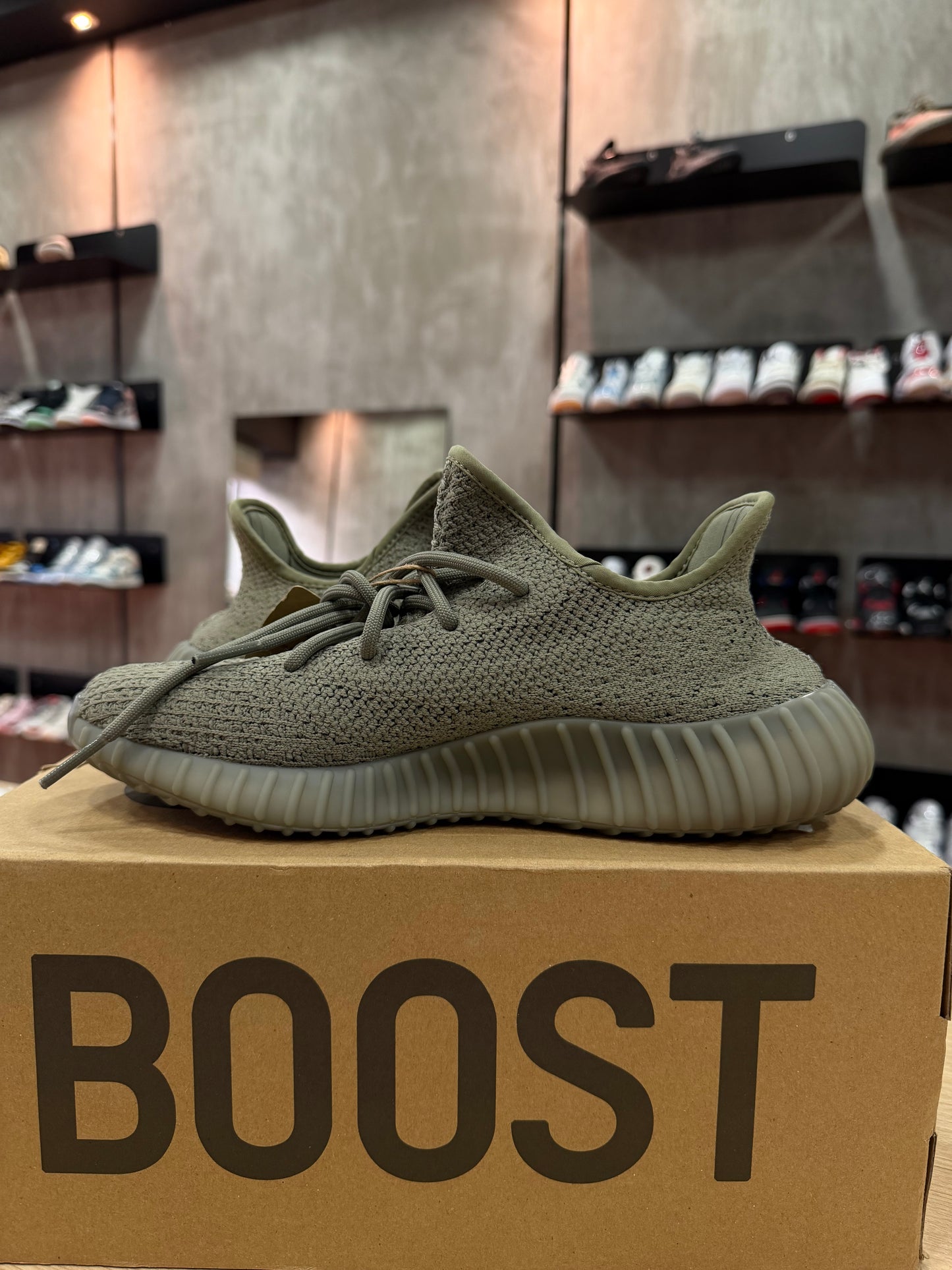 YEEZY 350 V2 GRANITE
