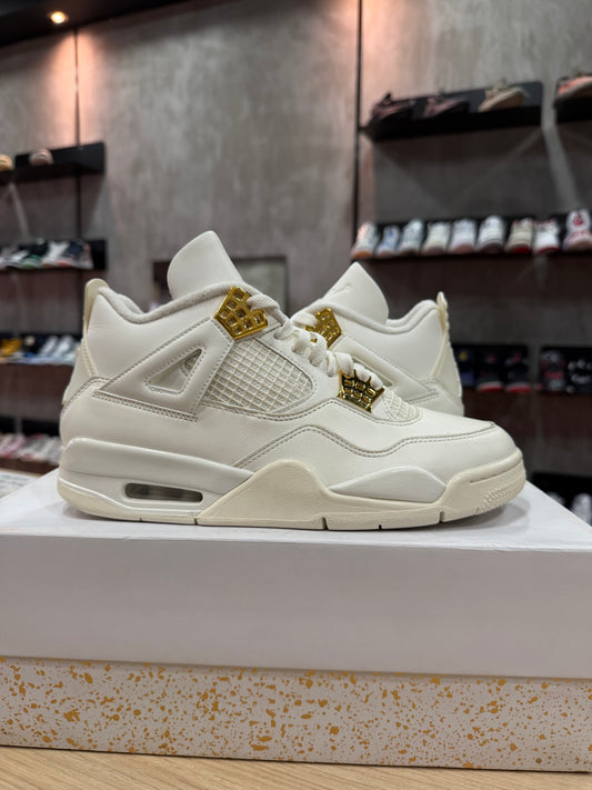 JORDAN 4 METALLIC GOLD