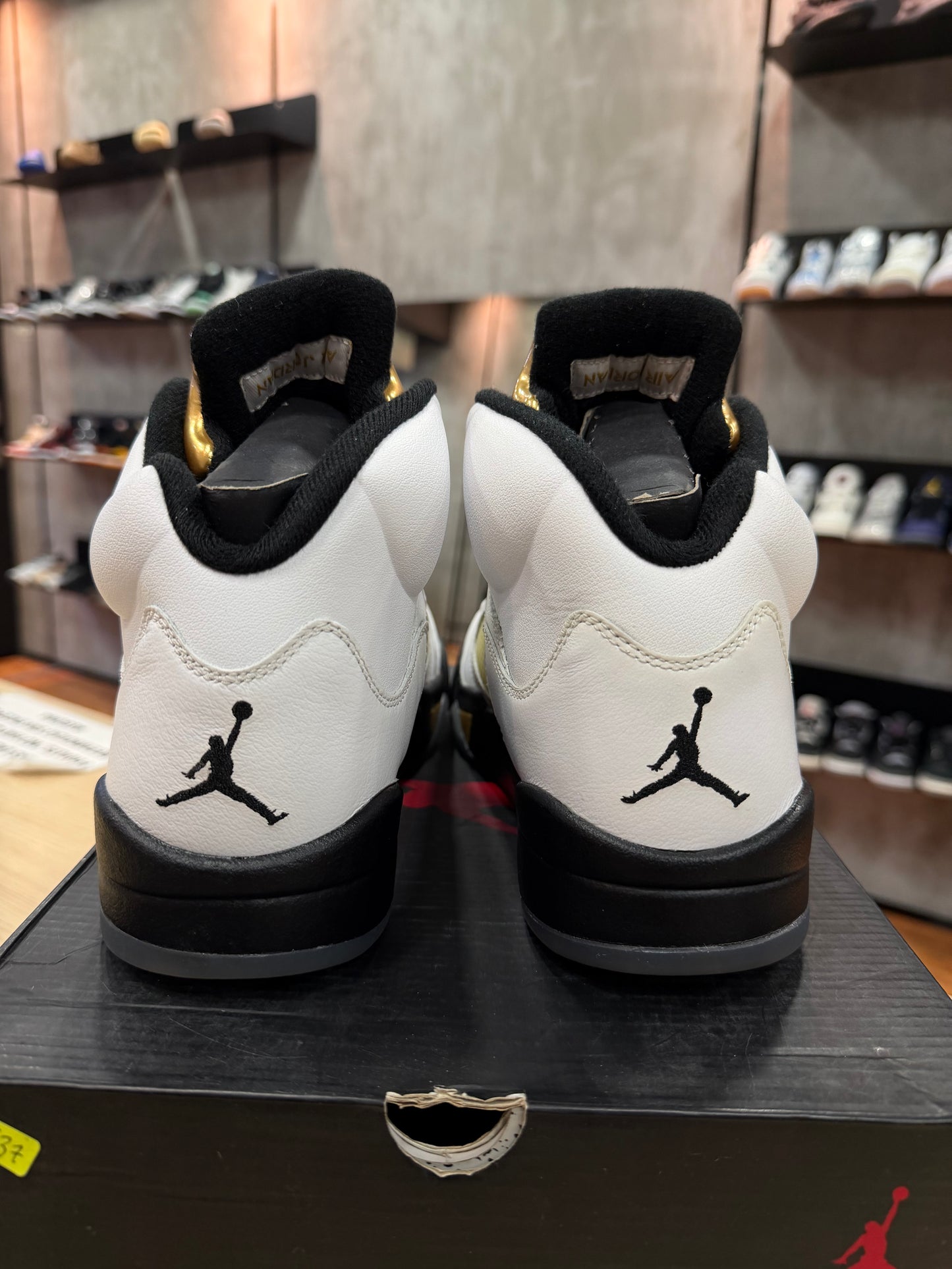 JORDAN 5 OLYMPIC (AMARILLO POR EL TIEMPO)