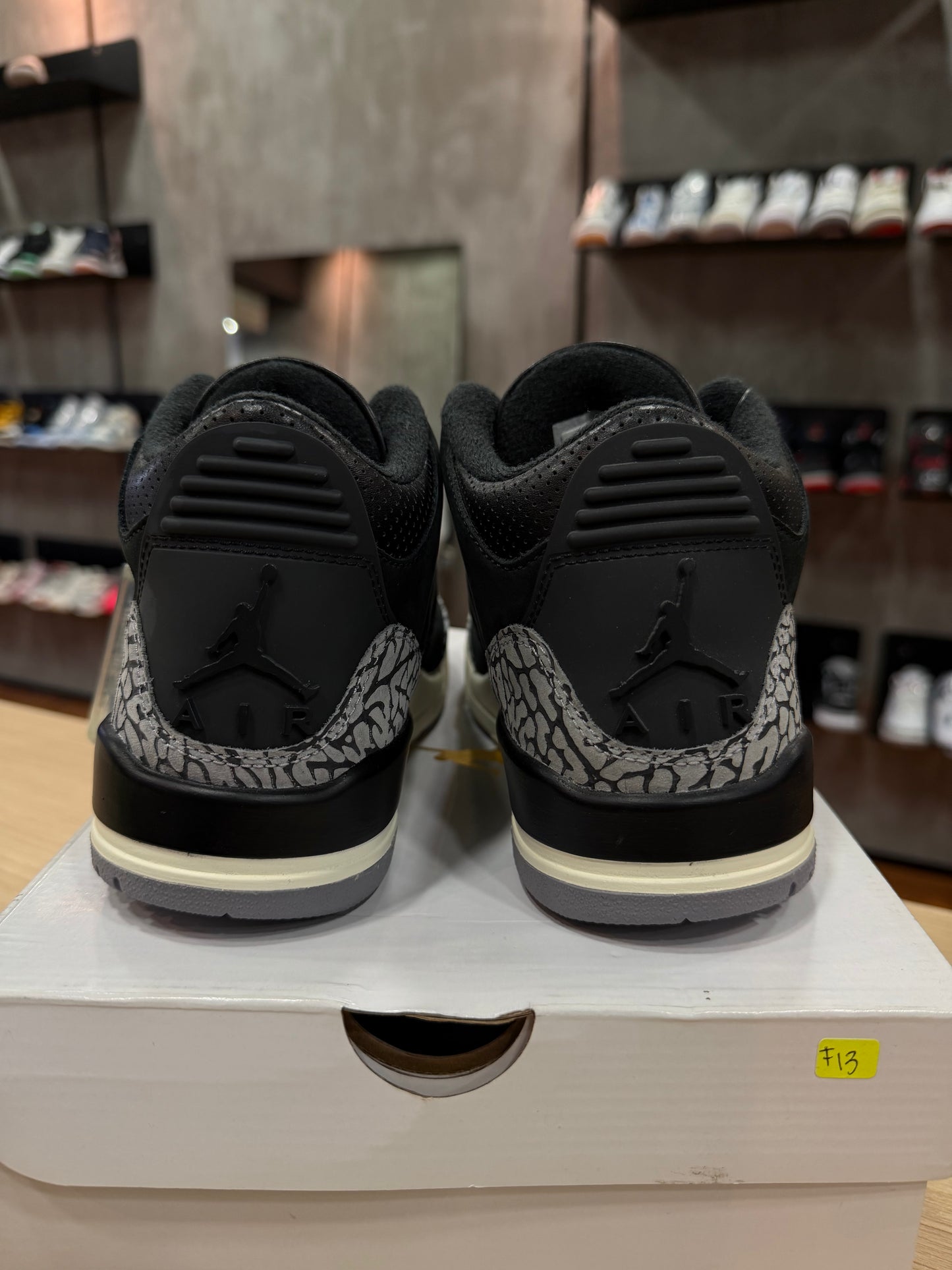 JORDAN 3 OREO