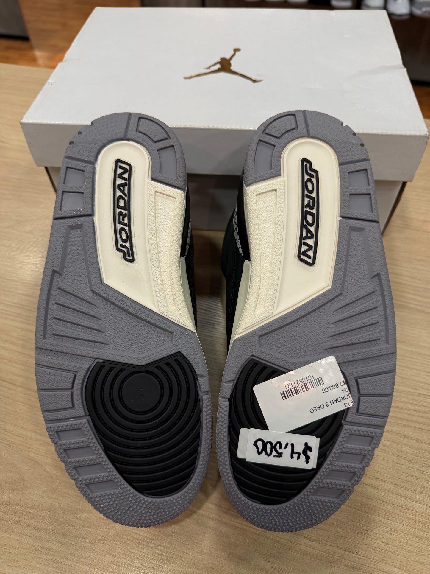 JORDAN 3 OREO