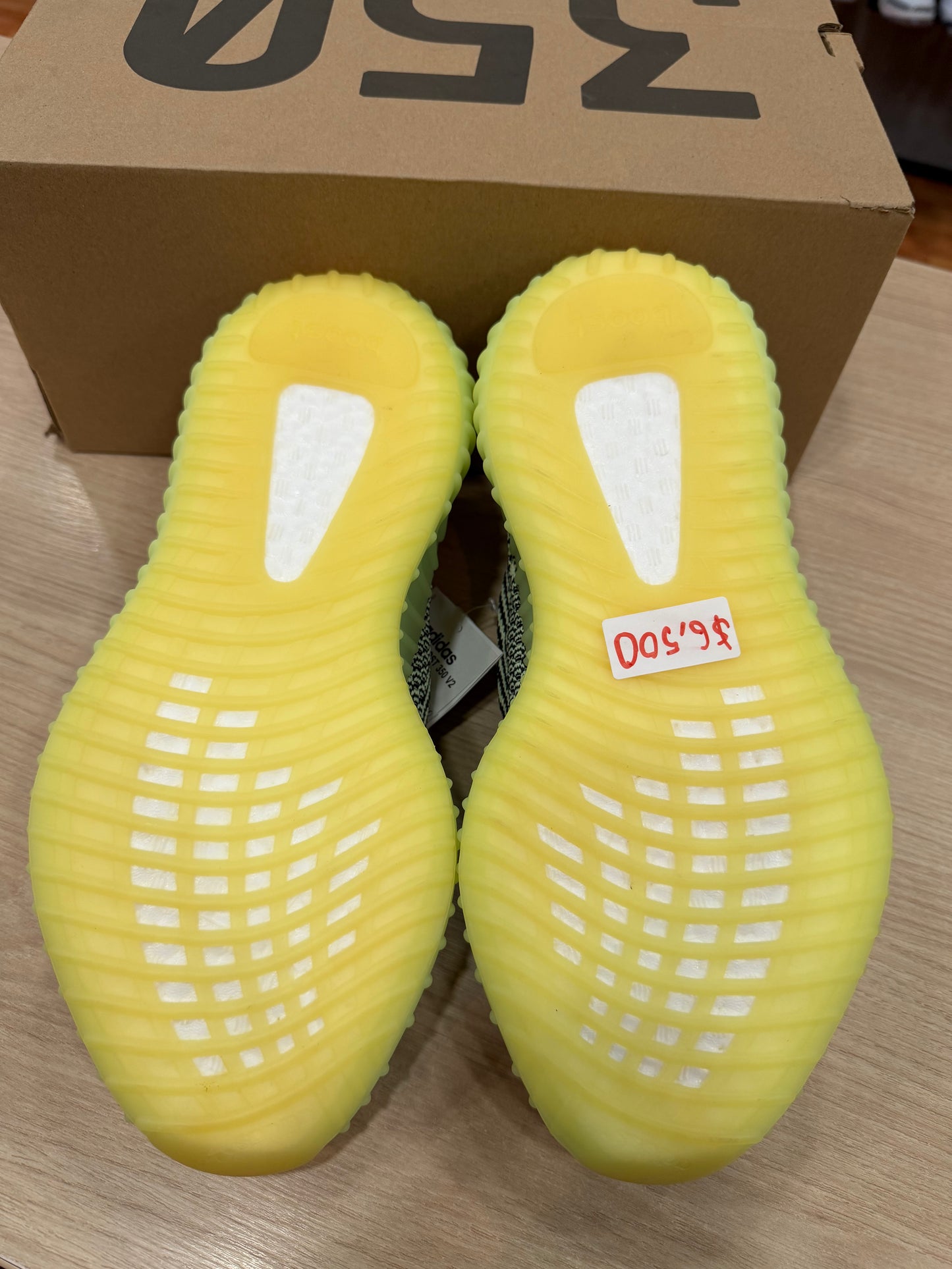YEEZY 350 V2 YEEZREEL