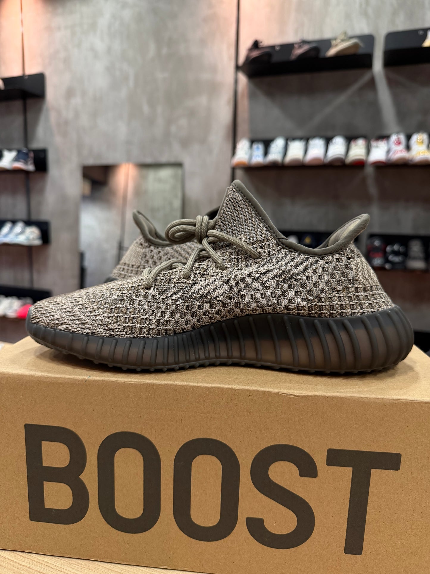YEEZY 350 V2 ASH STONE