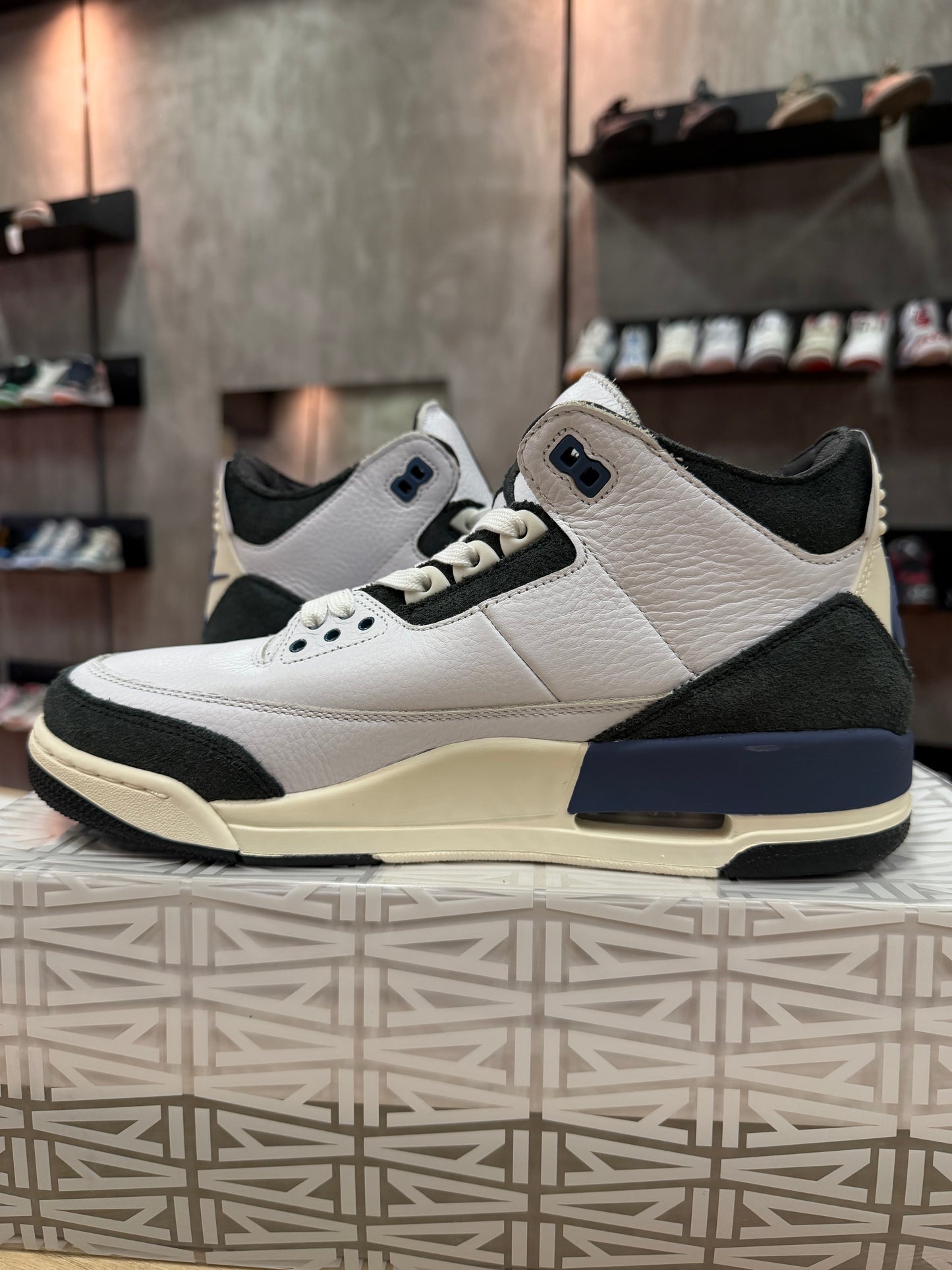 JORDAN 3 x A MA MANIERE DIFFUSED BLUE
