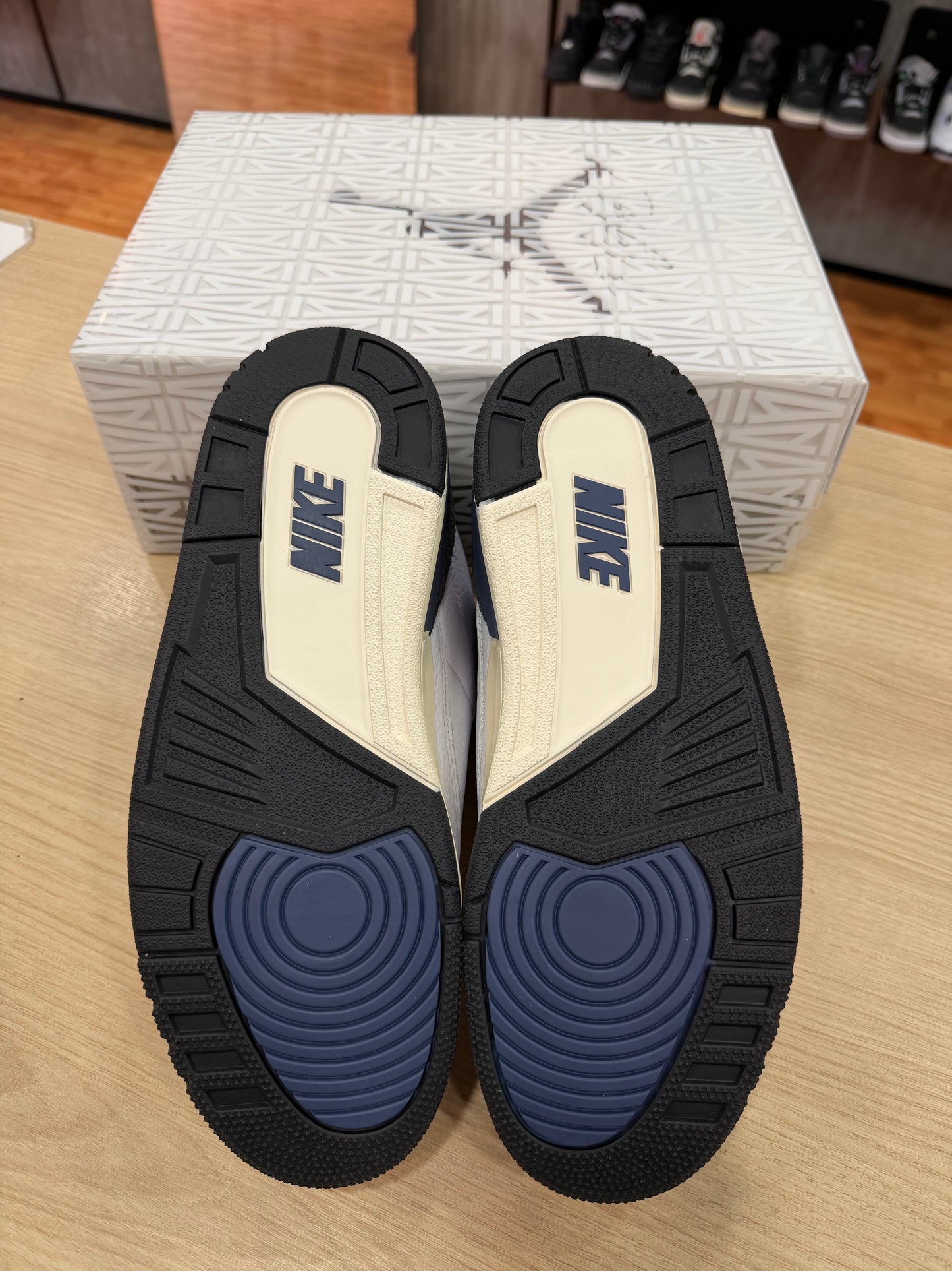 JORDAN 3 x A MA MANIERE DIFFUSED BLUE