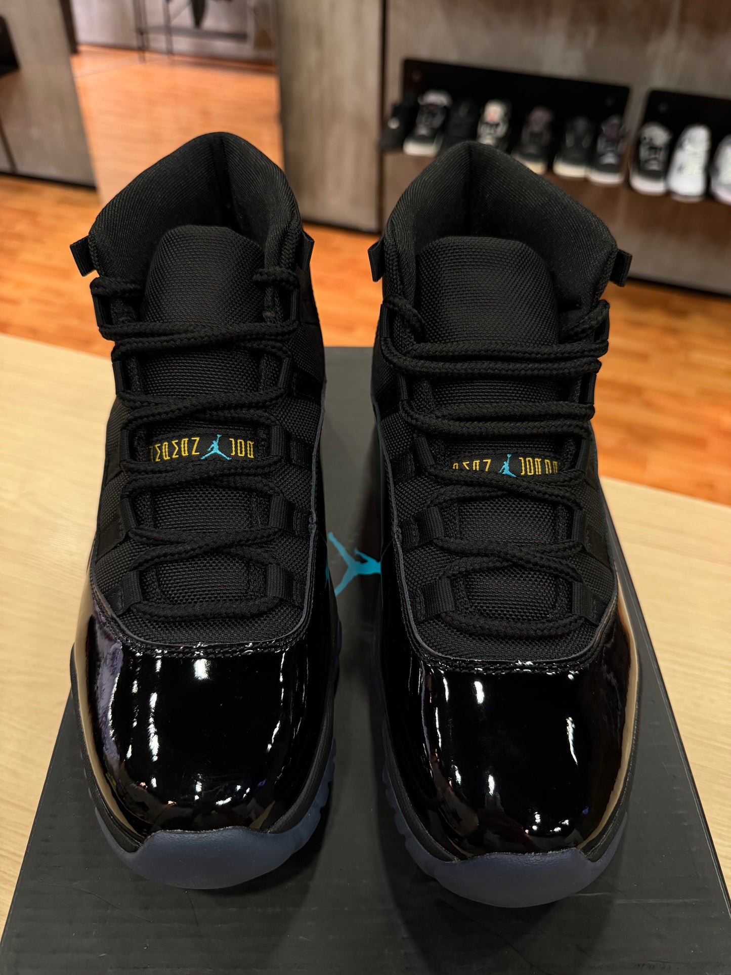 JORDAN 11 GAMMA BLUE