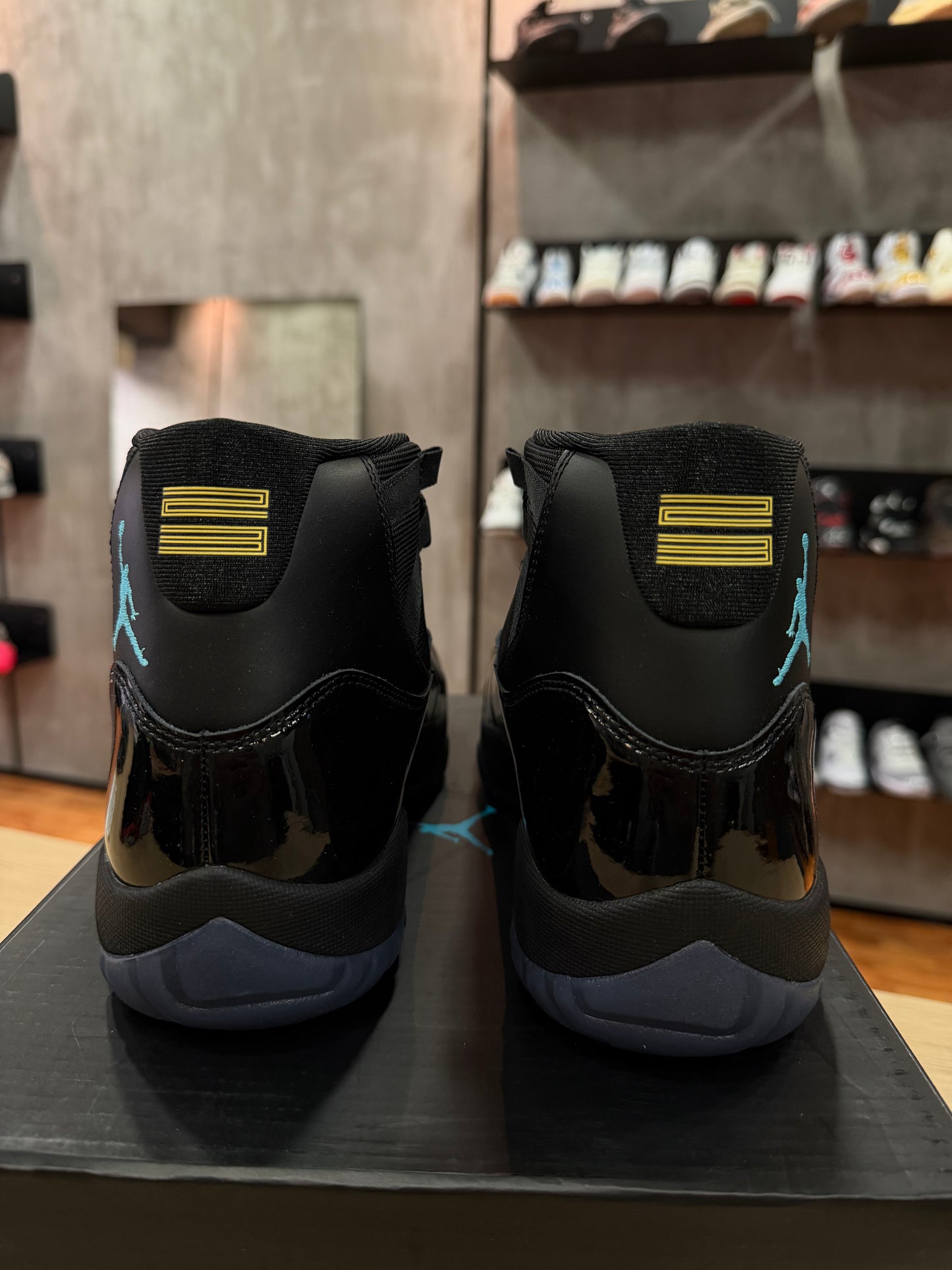 JORDAN 11 GAMMA BLUE