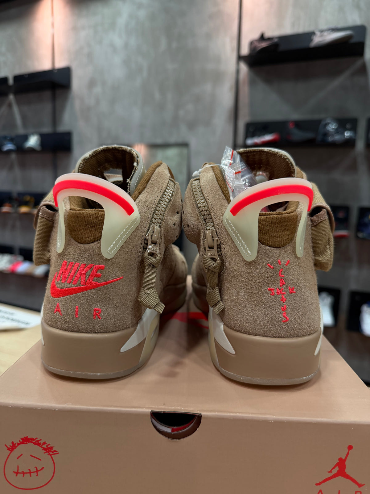 JORDAN 6 TRAVIS SCOTT BRITISH KHAKI