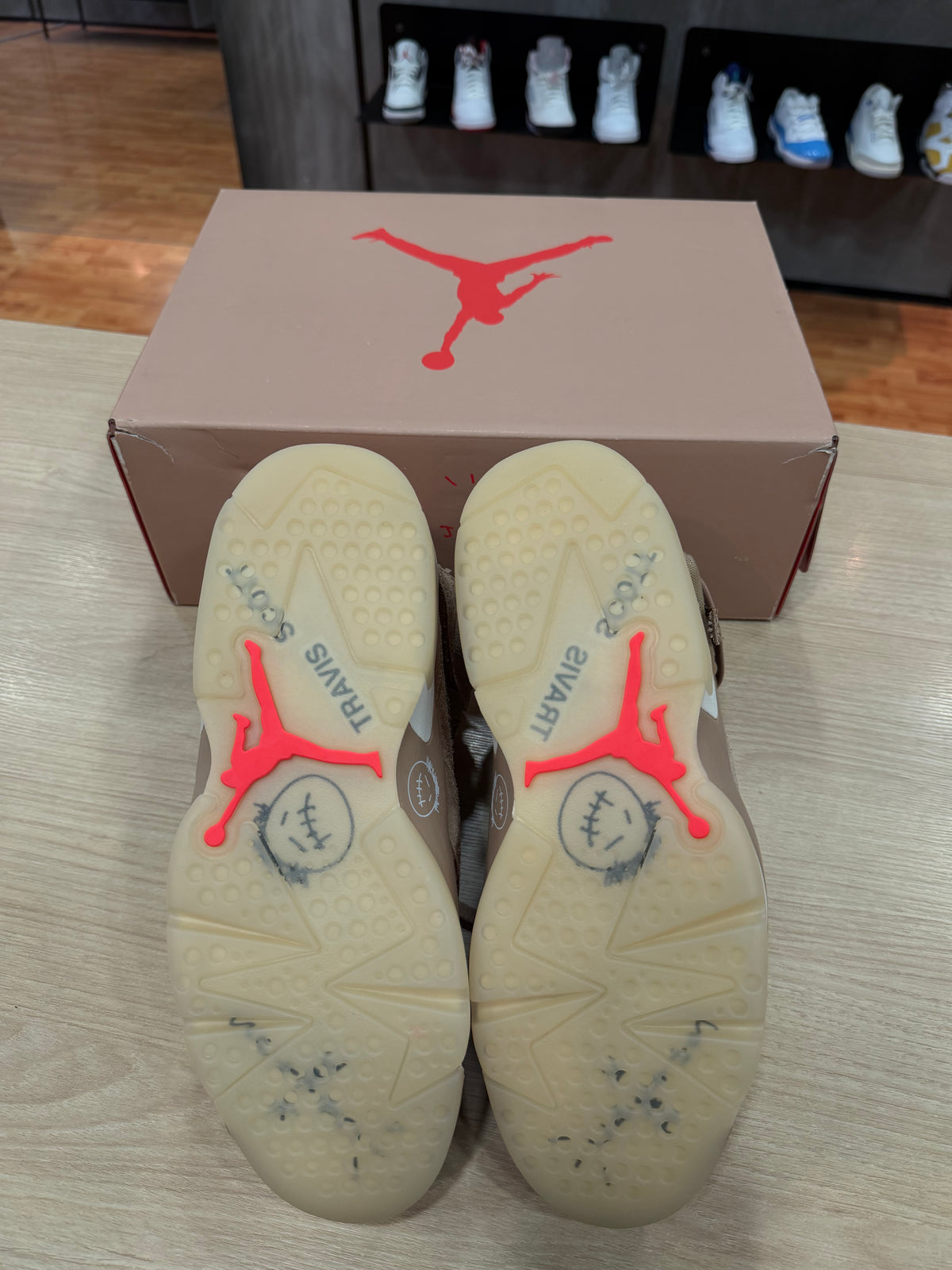 JORDAN 6 TRAVIS SCOTT BRITISH KHAKI